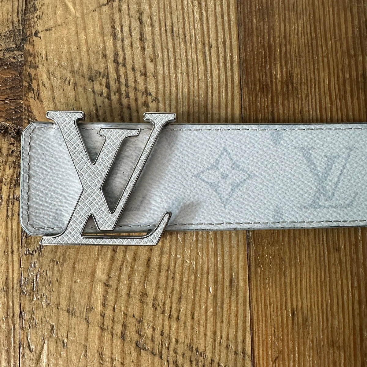 Louis Vuitton Taigarama White Monogram Belt Sz (100/40)