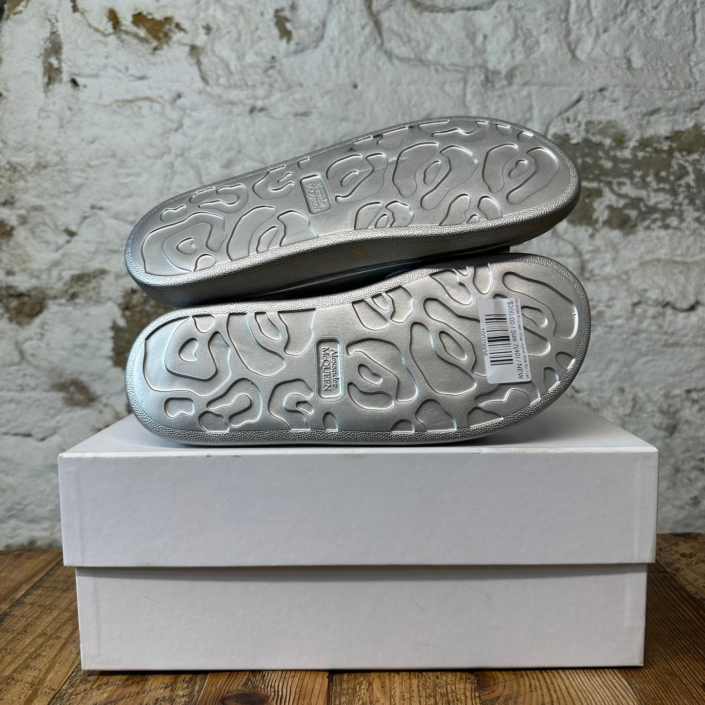 Alexander McQueen Silver Hybrid Slide Sz 7 (40) DS