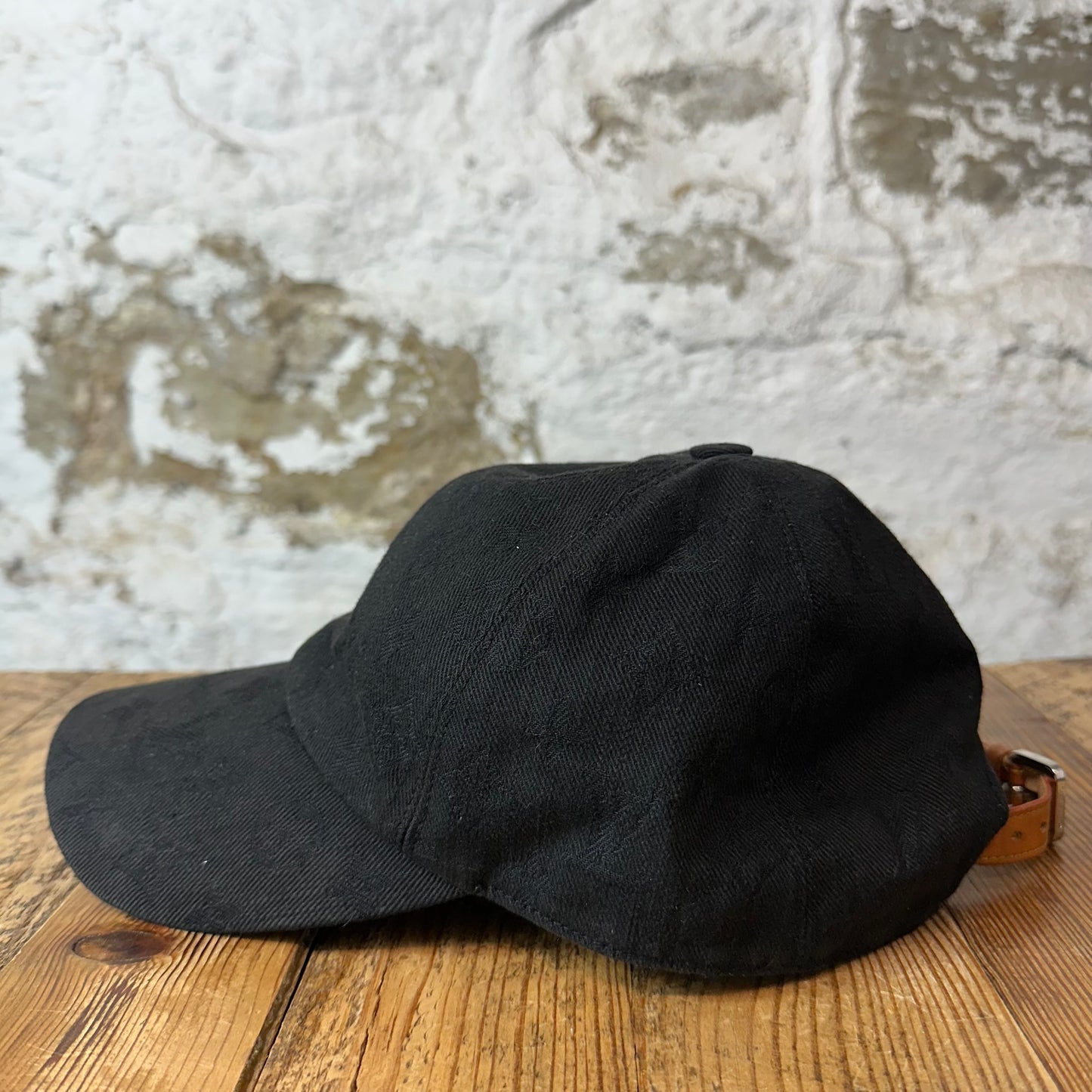 Louis Vuitton Black Monogram Essential Hat Sz 60