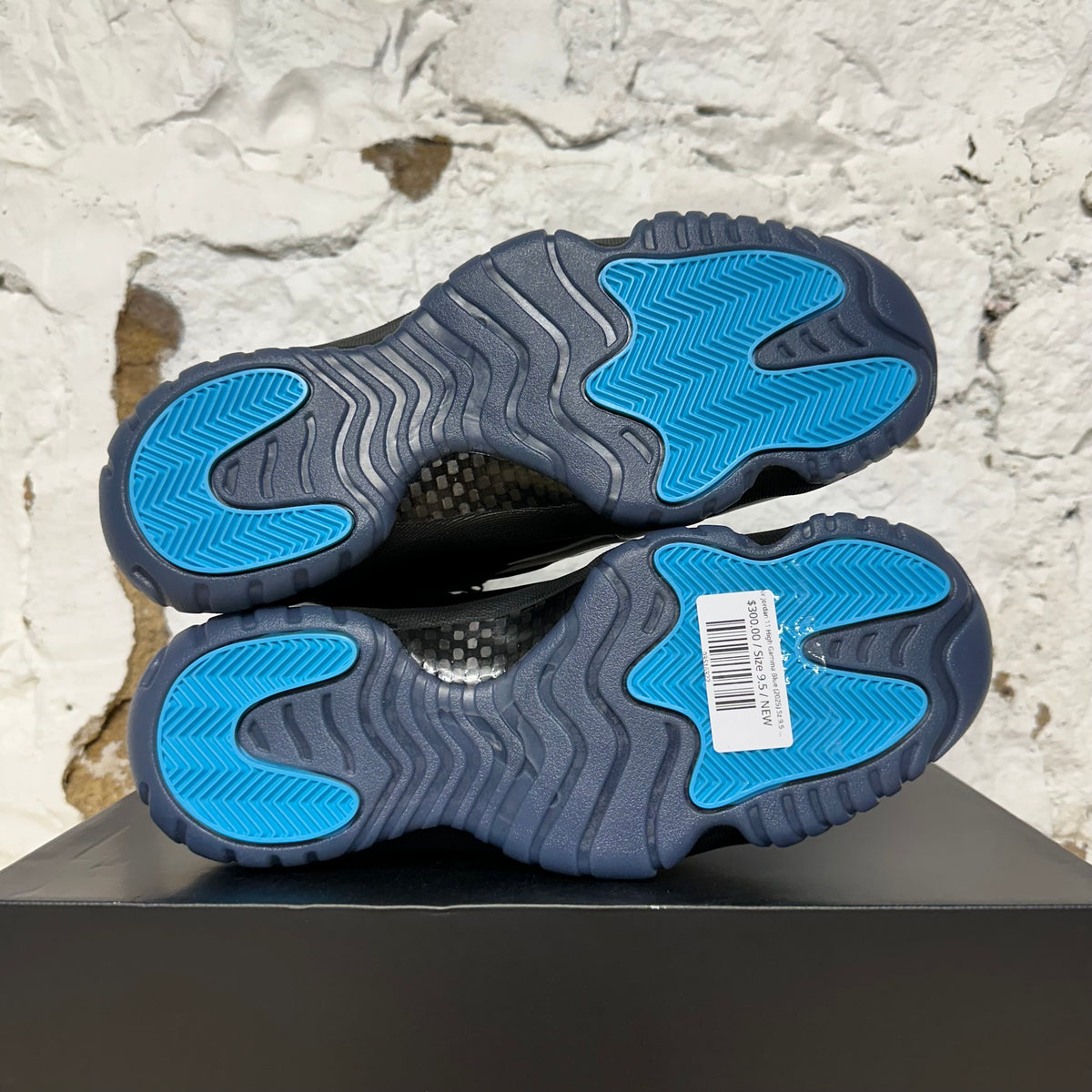 Air Jordan 11 High Gamma Blue (2025) Sz 9.5 DS
