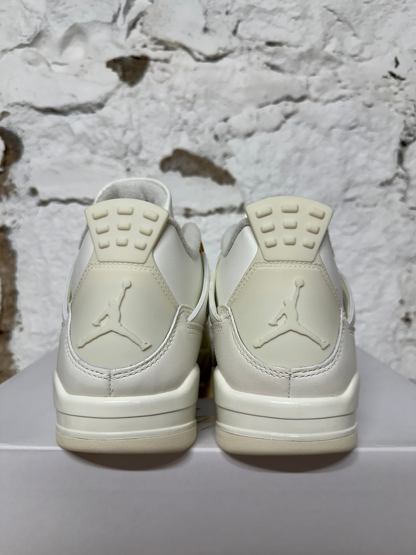 Air Jordan 4 Metallic Gold Sz 8.5 (10W) DS