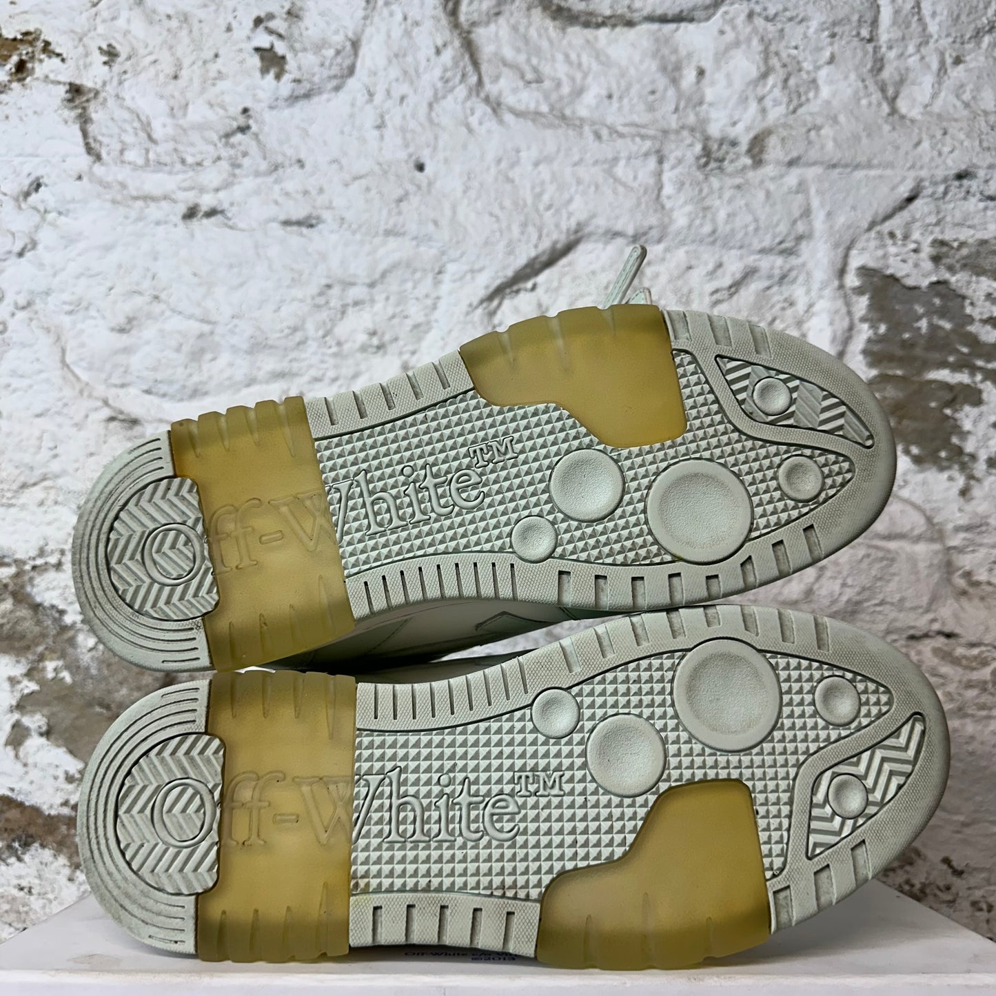 Off White Out of Office Mint Green White Sneaker Sz 10 (43)