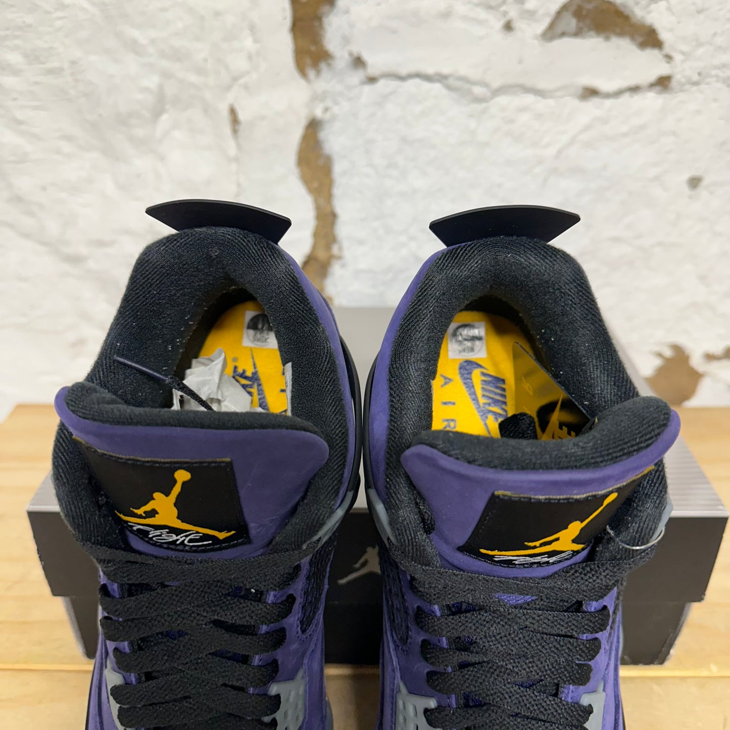 Air Jordan 4 Lakers Sz 11