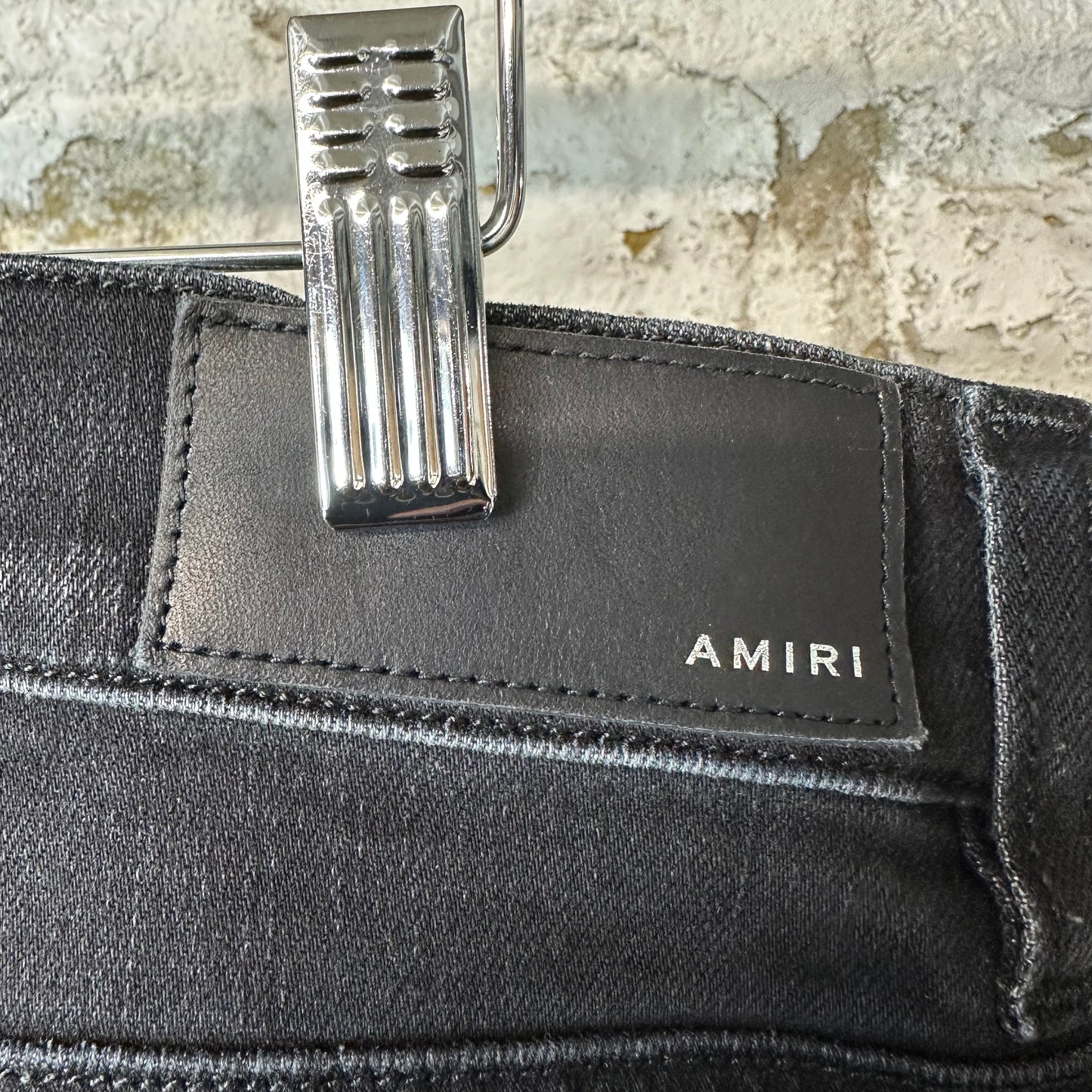 Amiri MX2 Pink Red Patch Black Denim Jeans Sz 34