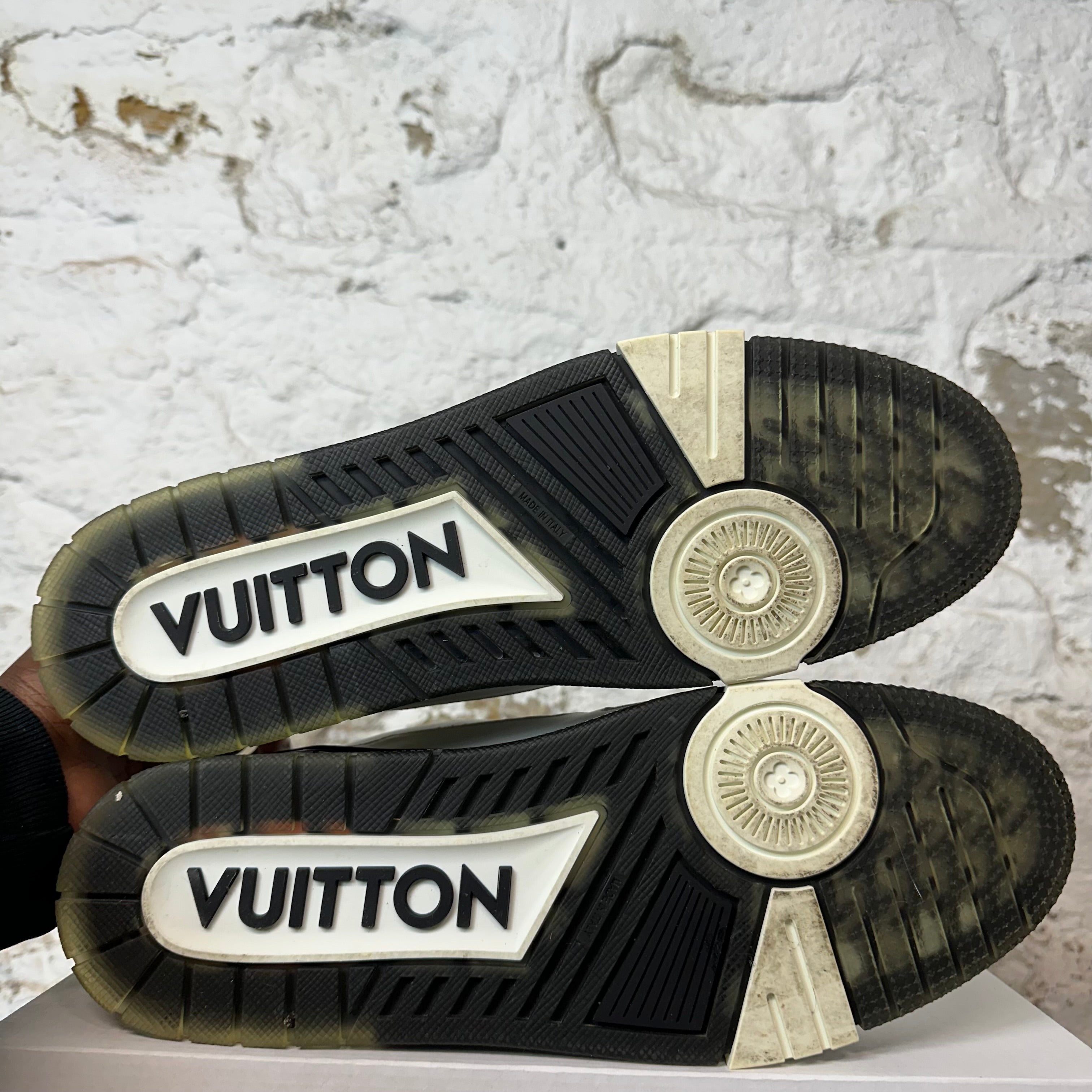 Louis Vuitton Black White Multicolor Lace Trainer Sneaker Sz 12.5