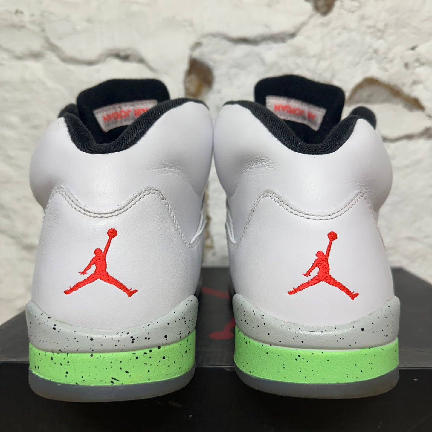 Air Jordan 5 Poison Green Sz 11.5