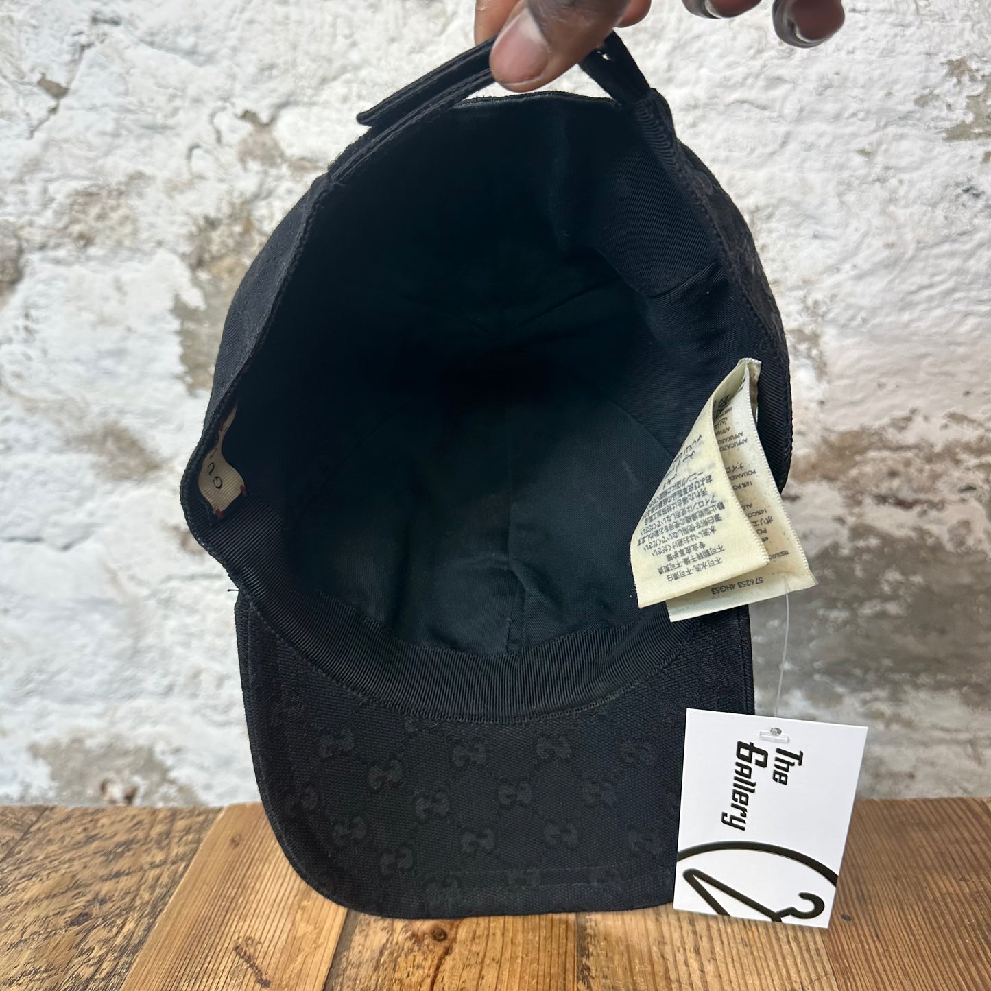 Gucci Circle Logo Black Monogram Hat Sz XL