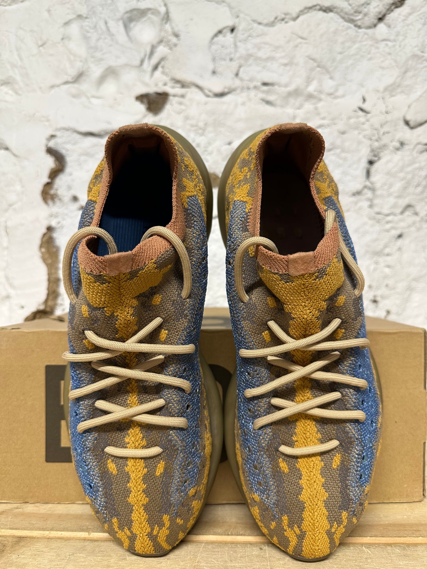 Yeezy 380 Blue Oat Sz 11