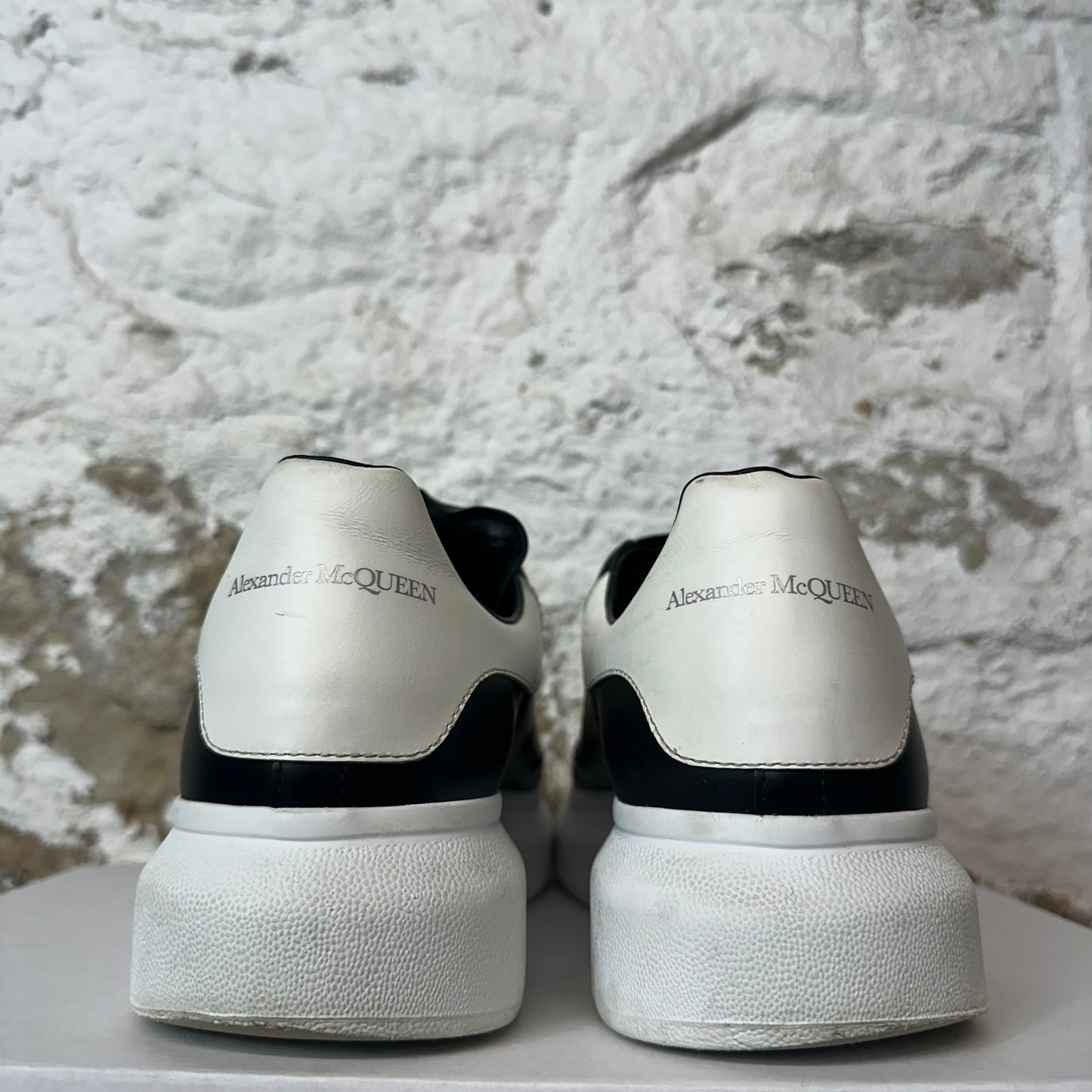 Alexander Mcqueen White Tab Black White Sneaker Sz 8 (41)