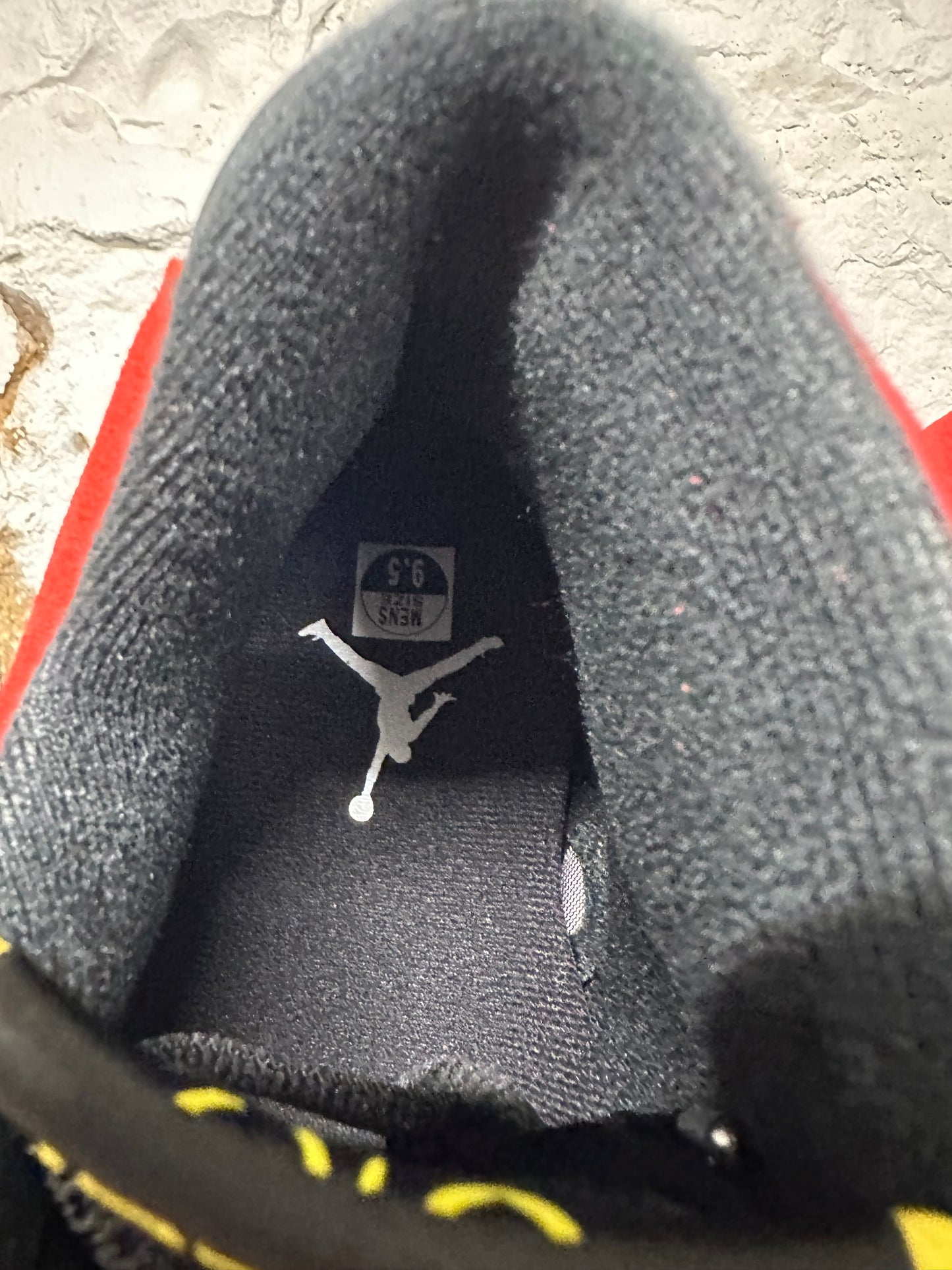 Air Jordan 14 Ferrari (2025) Sz 9.5 DS