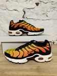 Nike Air Max Plus Sunset Sz 7Y