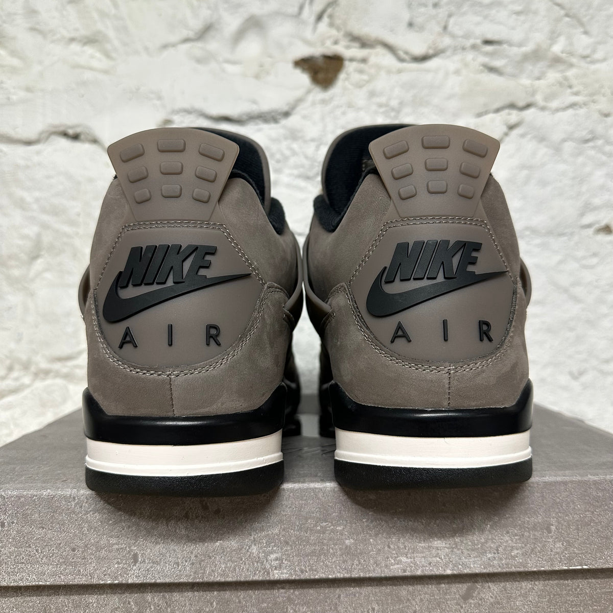 Air Jordan 4 Cave Stone Sz 14