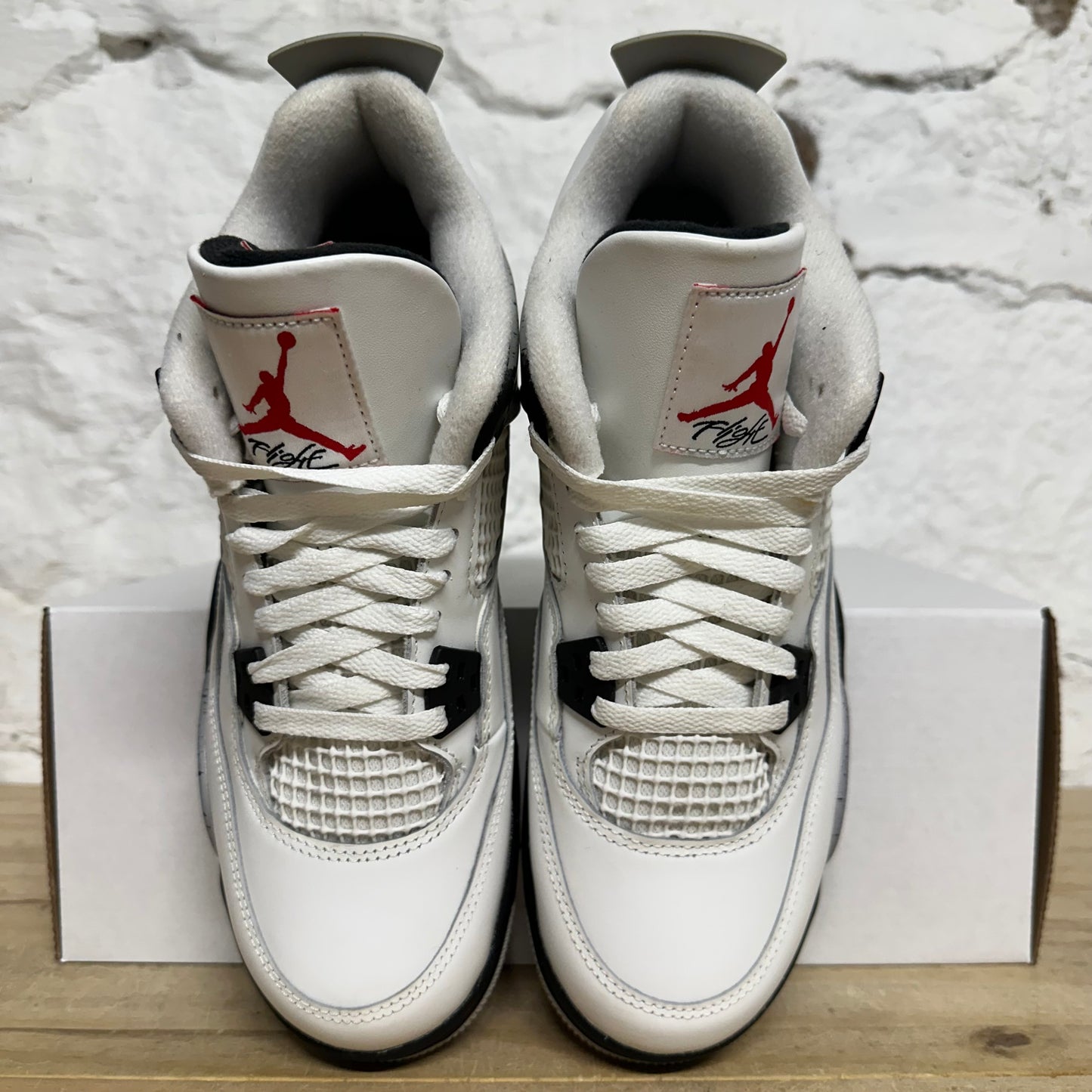 Air Jordan 4 White Cement Sz 7Y