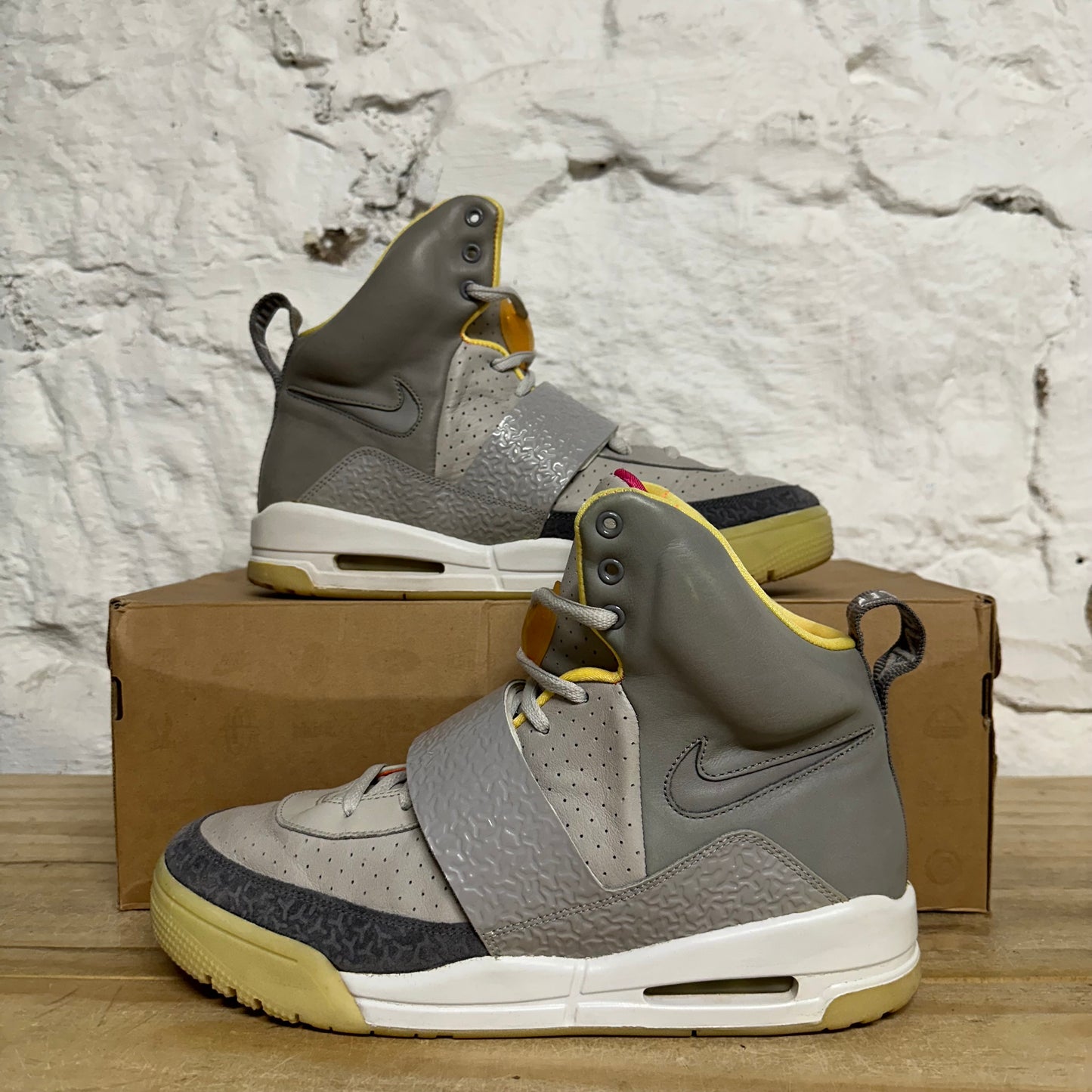 Nike Air Yeezy 1 Zen Grey Sz 10