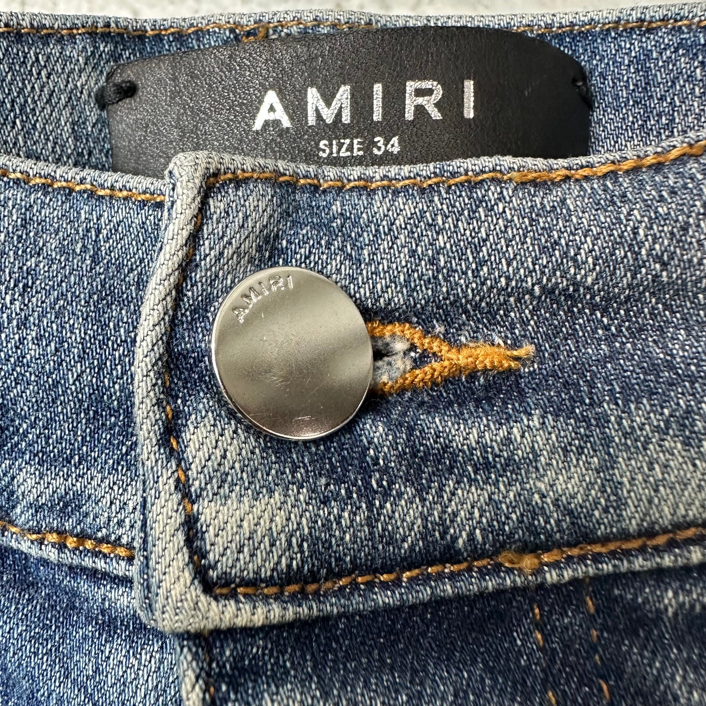 Amiri Felt Spellout Distressed Blue Denim Jeans Sz 34