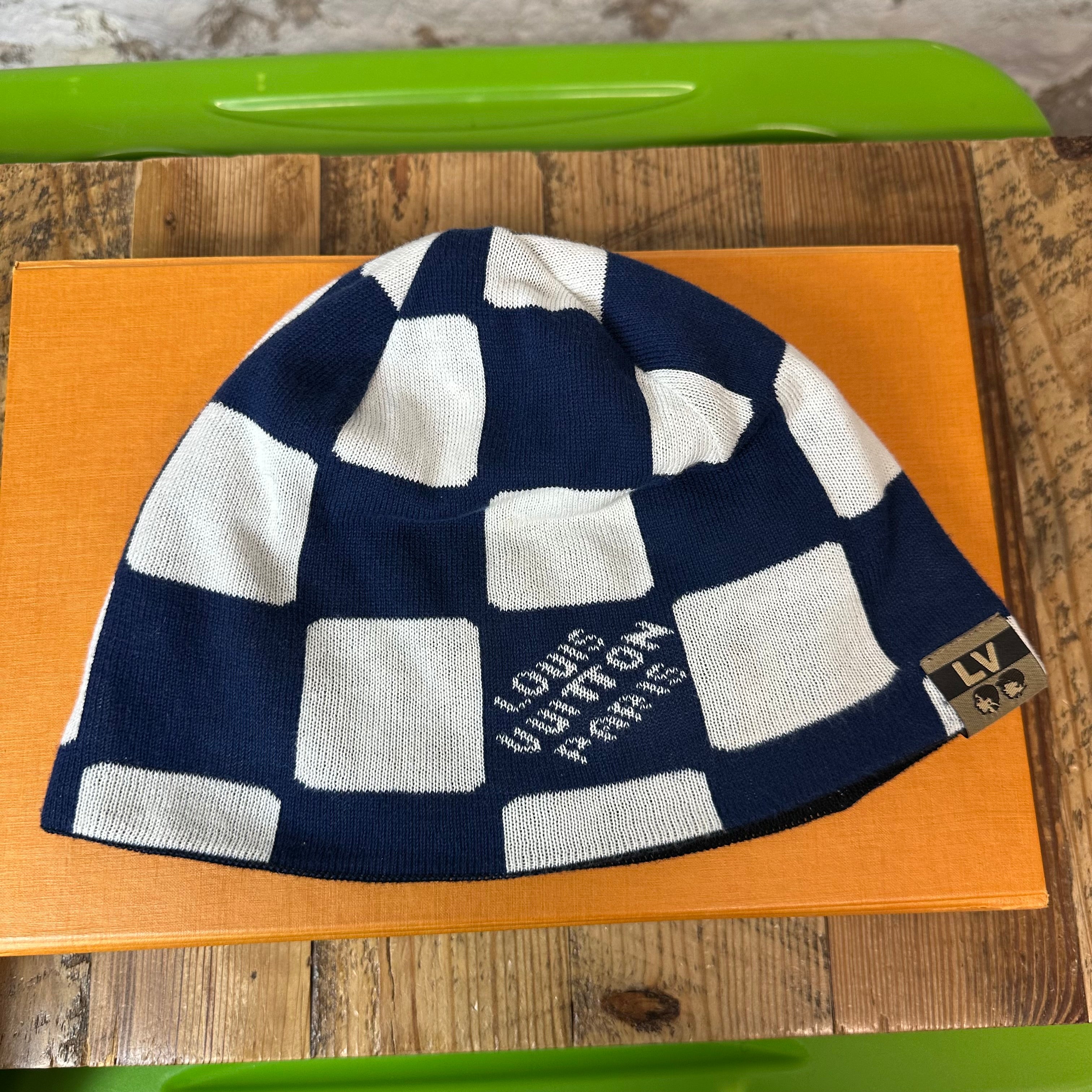 Louis Vuitton Fit Phriendship Reversible Beanie W/ Box