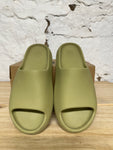 Yeezy Slide Resin Sz 13
