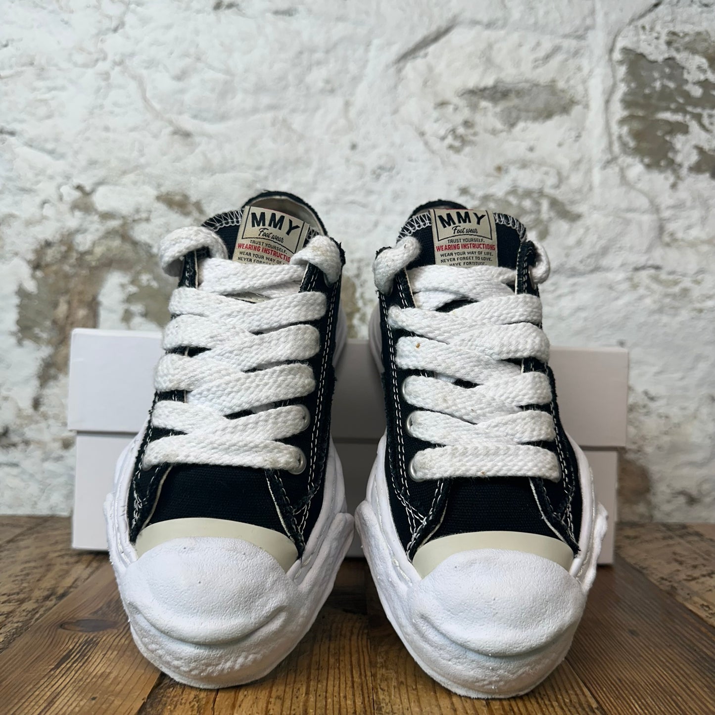 Maison Mihara Black White Hank Sneaker Sz 4.5 (36)