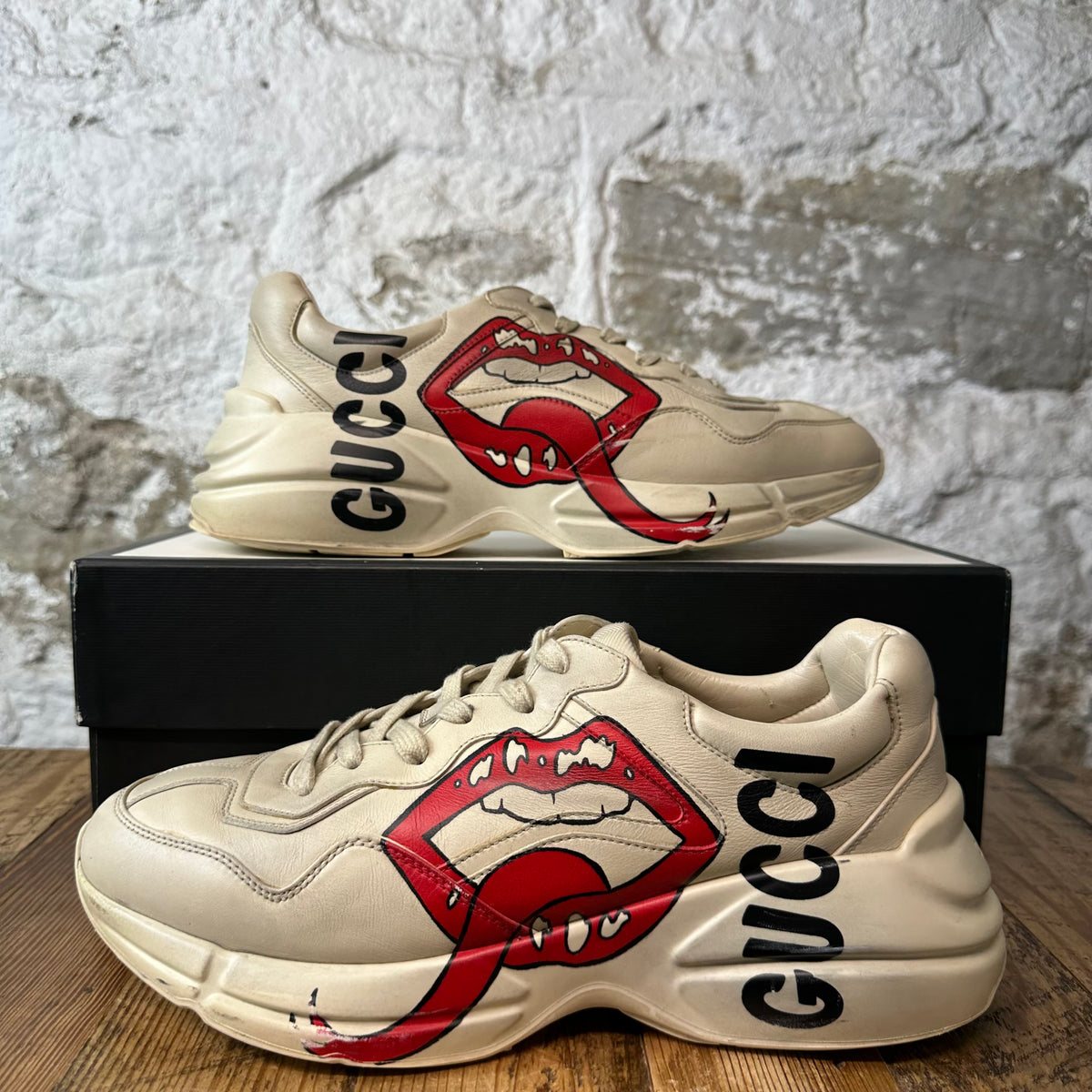 Gucci Rhyton Red Lips Cream Sneaker Sz 9.5