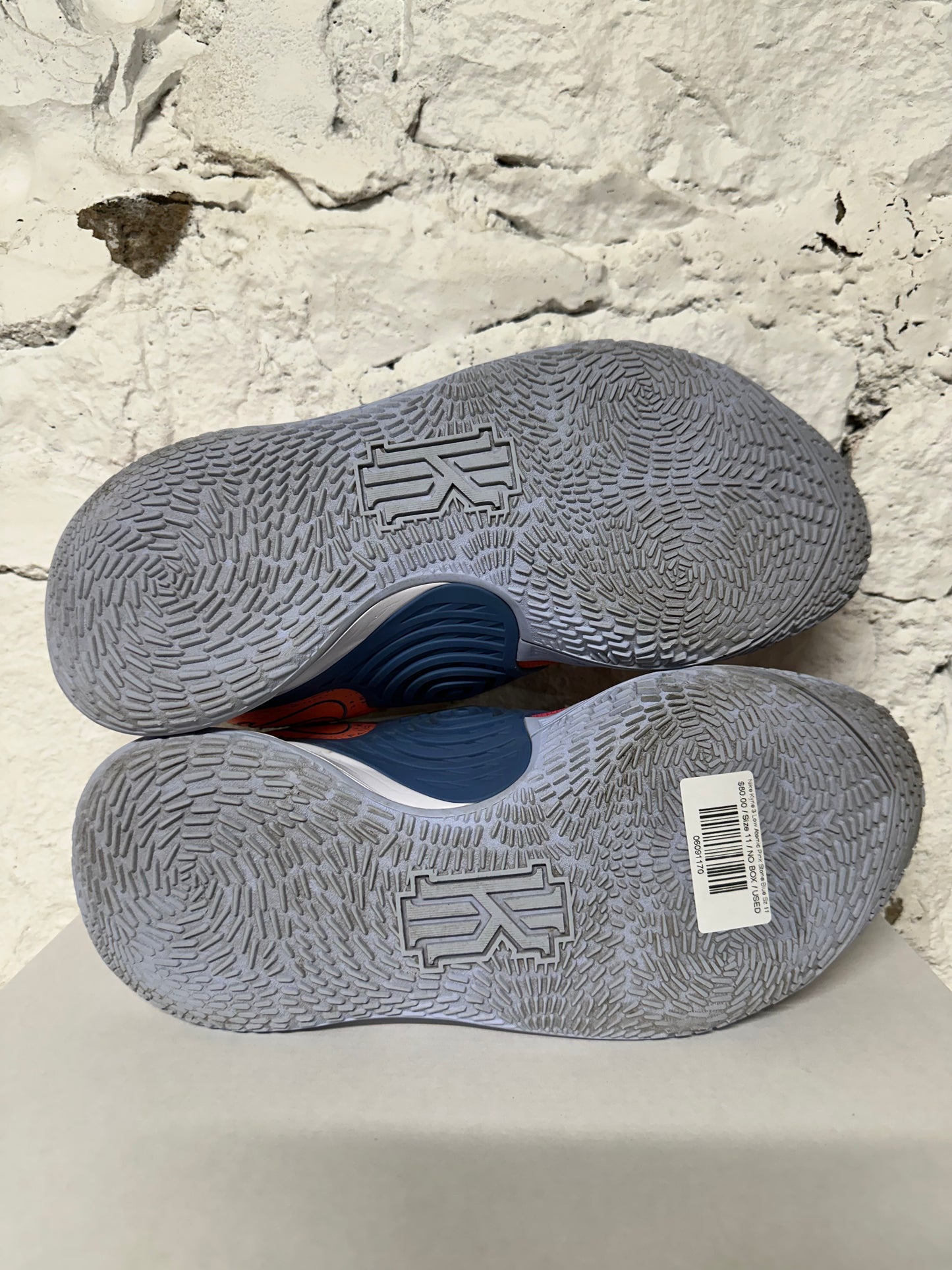 Nike Kyrie 3 Low Atomic Pink Stone Blue Sz 11