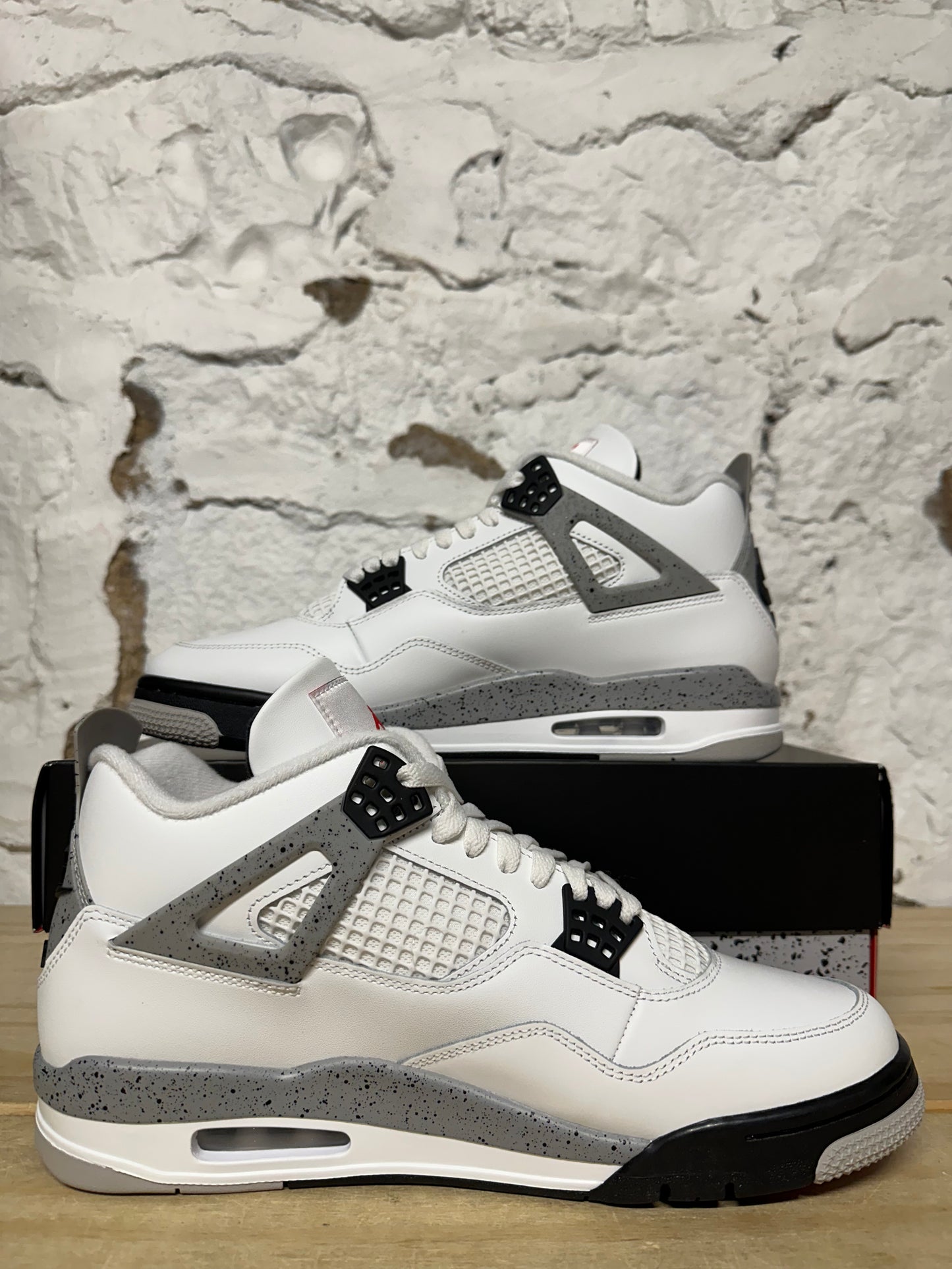 Air Jordan 4 White Cement (2025) Sz 11 DS