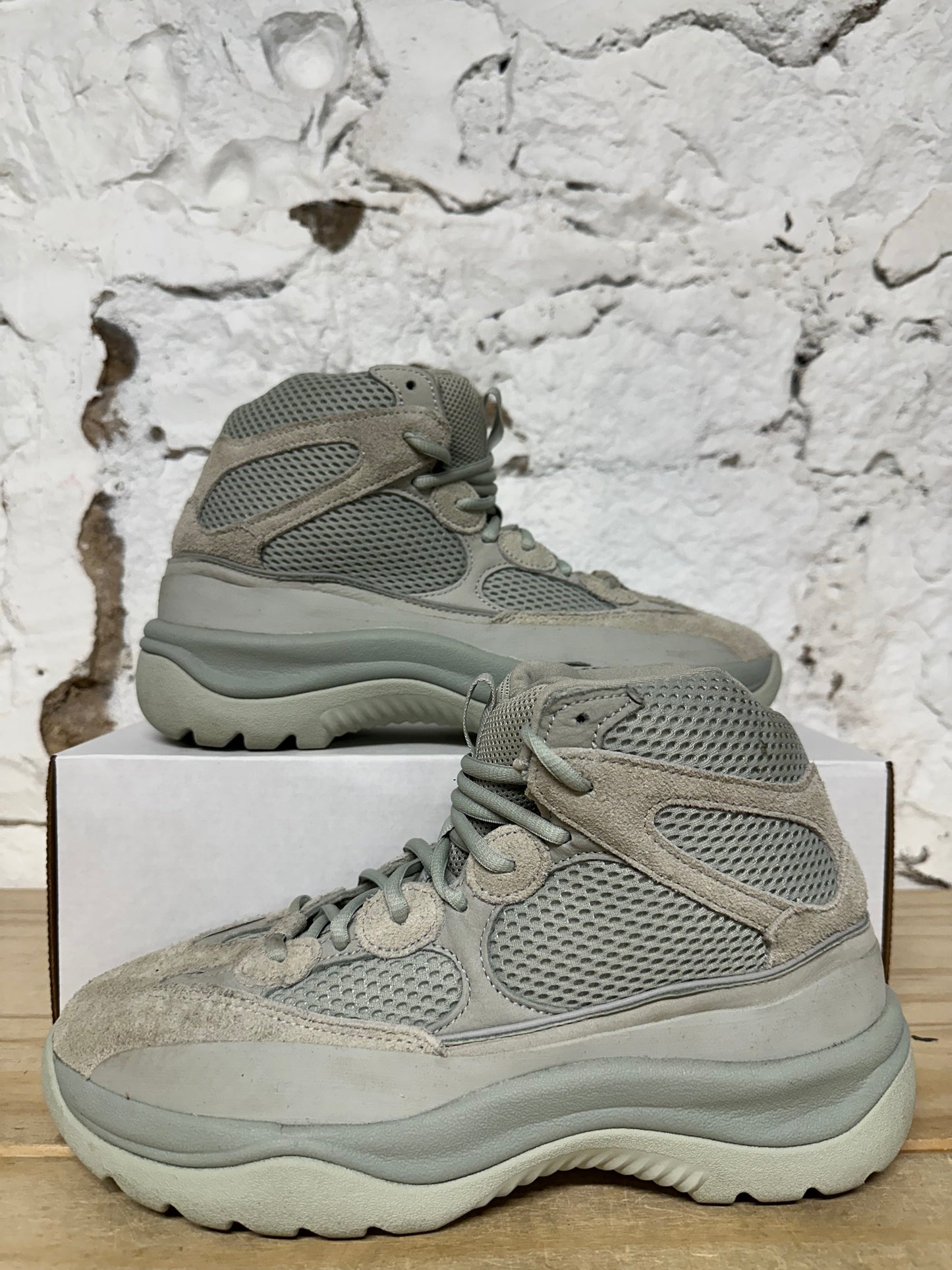 Yeezy Desert Boot Salt Sz 9.5