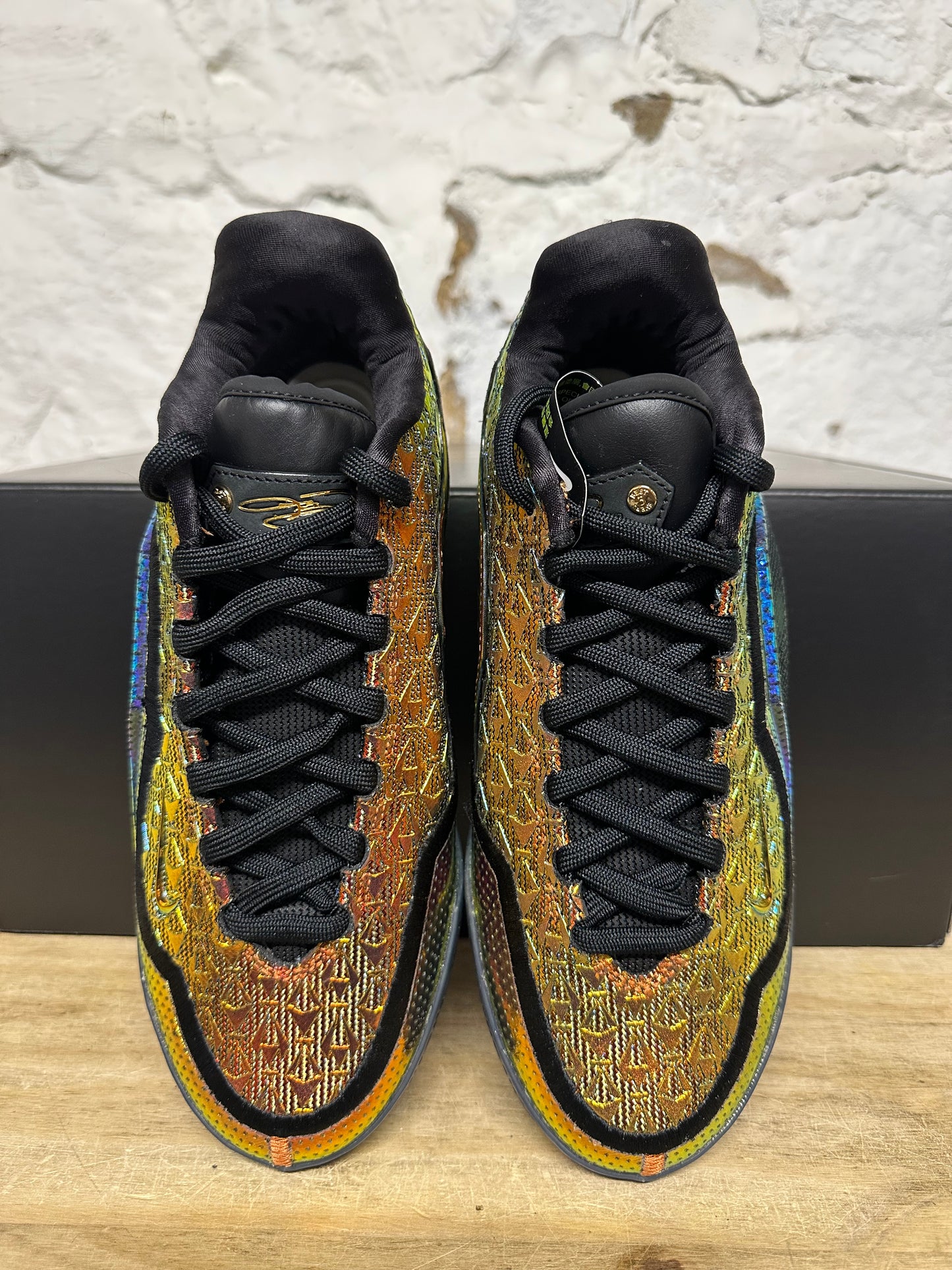 Nike Lebron 23 40K Gold Sz 8 DS