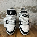 Louis Vuitton Black White Trainer Sneaker Sz 8 (6.5LV)