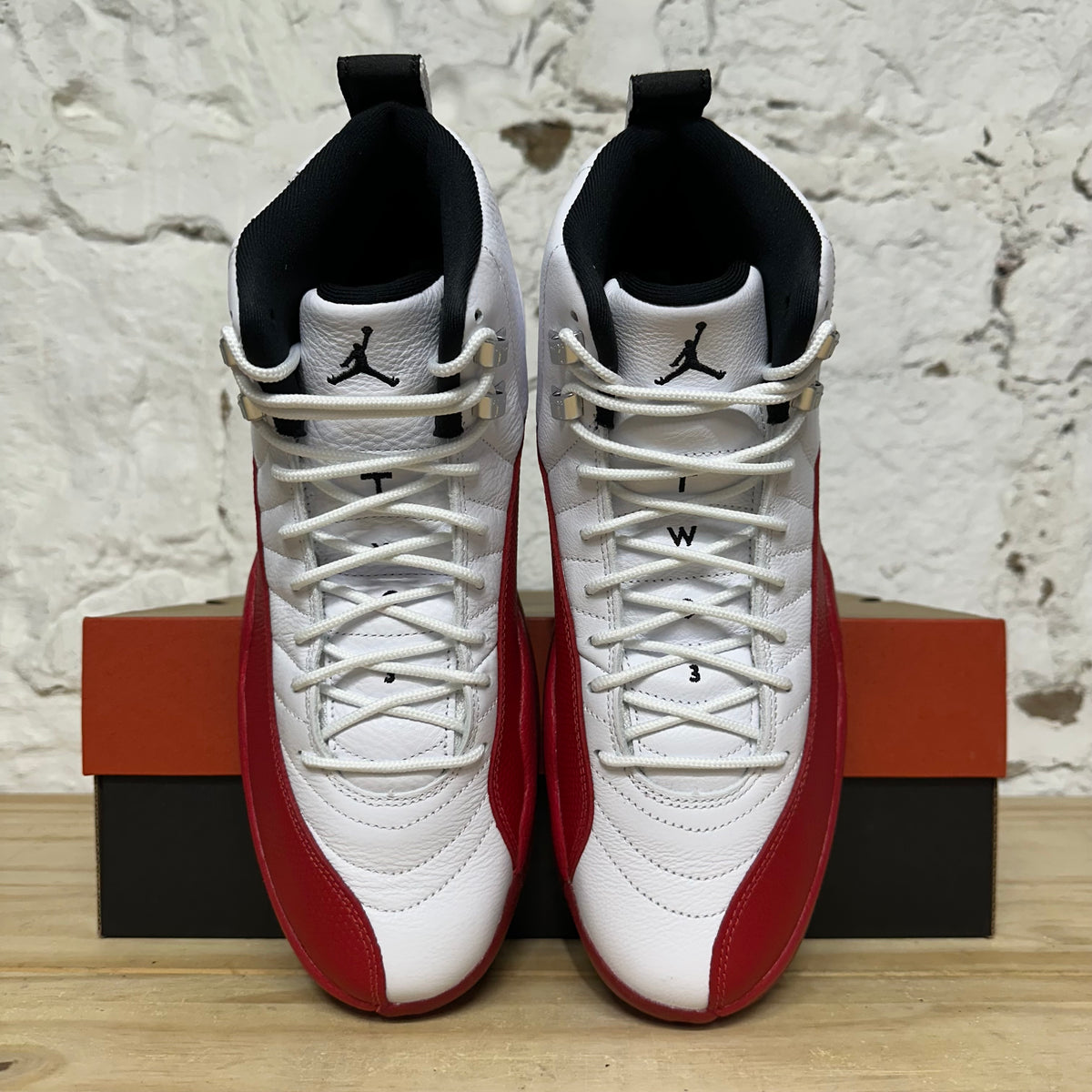 Air Jordan 12 Cherry (2023) Sz 11 DS