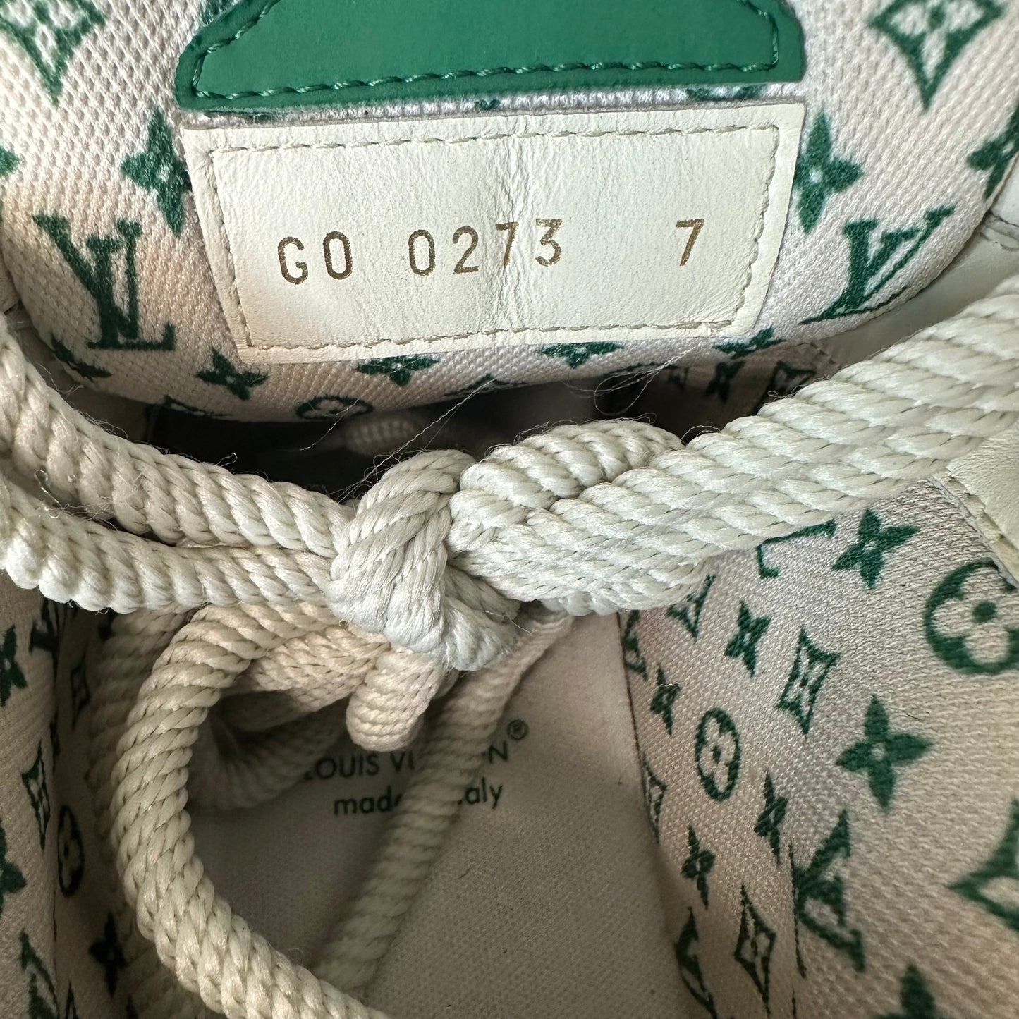 Louis Vuitton Green White Skate Sneaker Sz 8.5 (7LV)