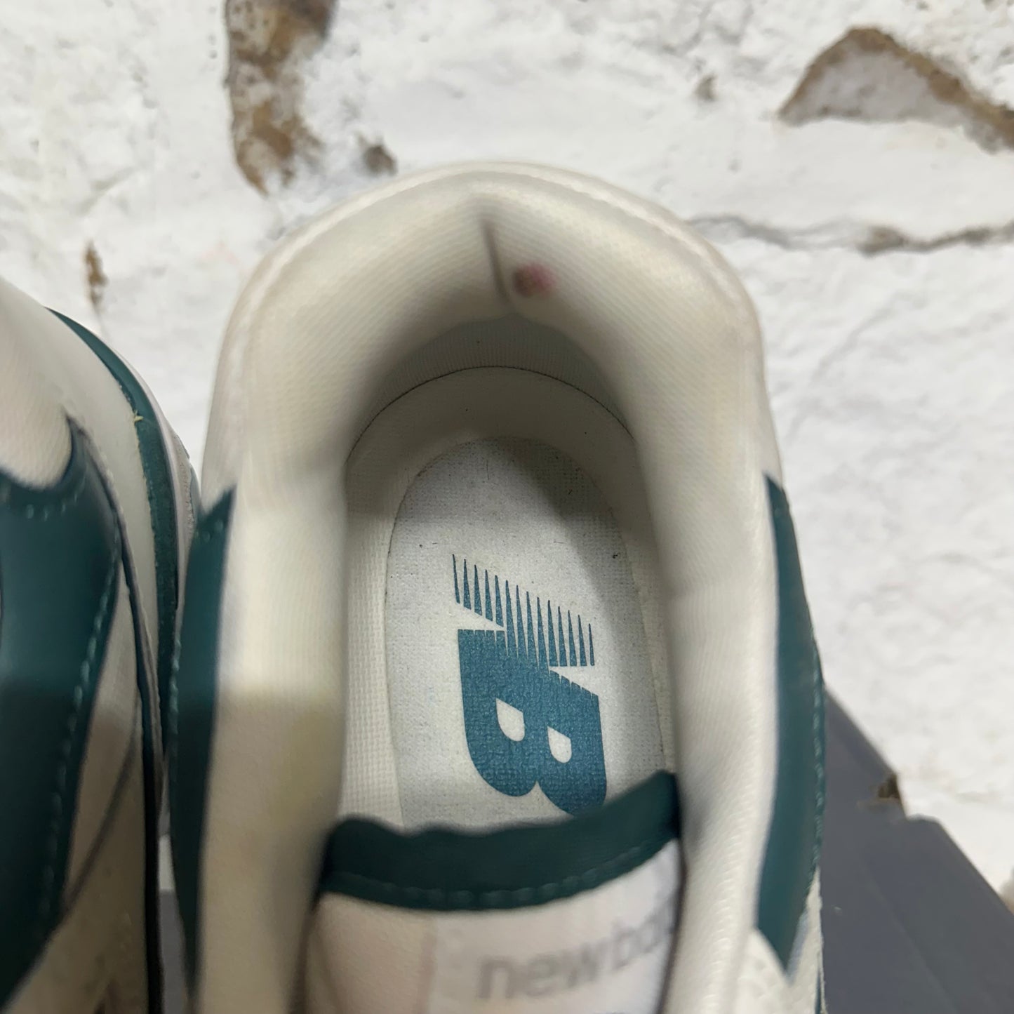 New Balance 550 Reflection New Spruce Sz 8.5 (10W)