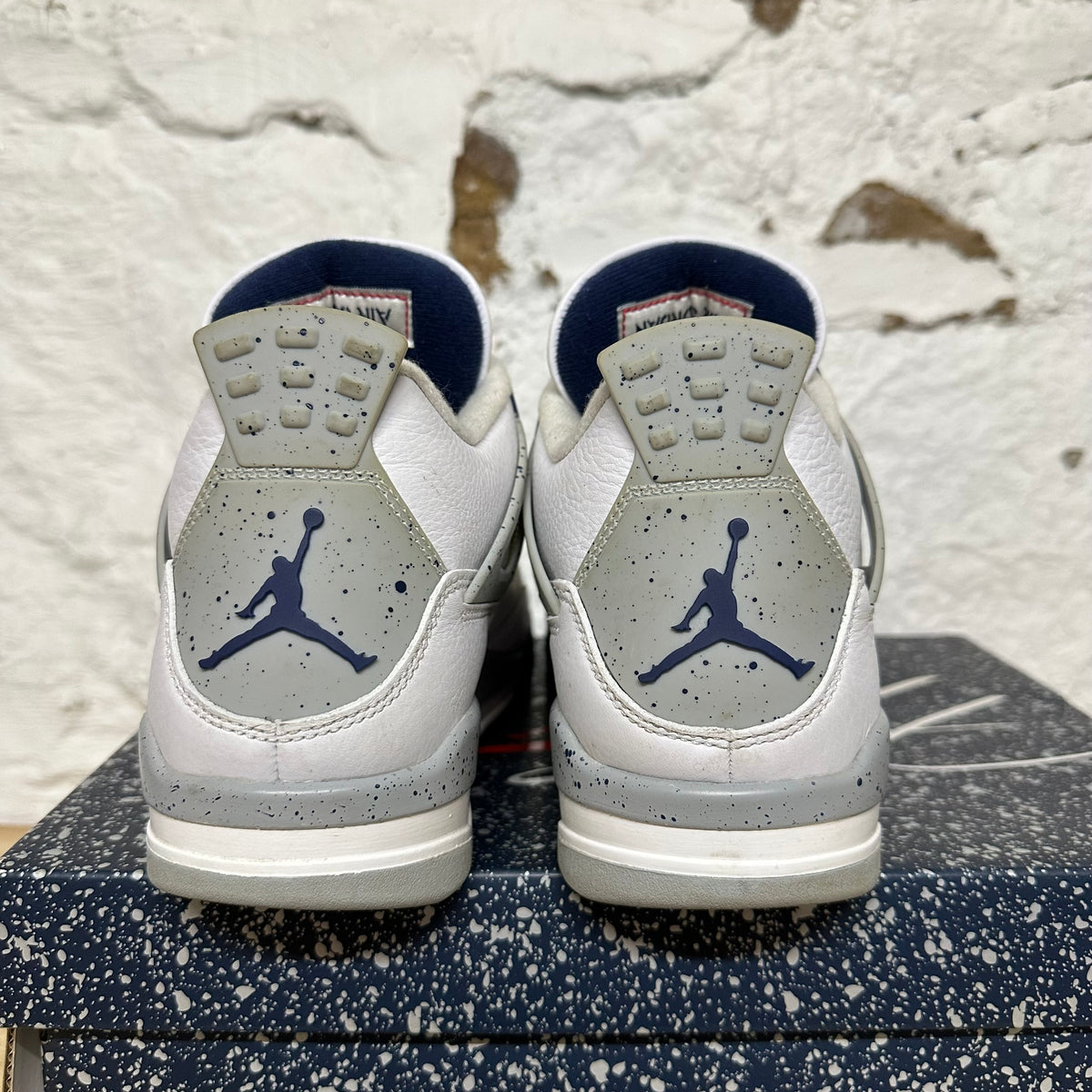 Air Jordan 4 Midnight Navy Sz 9.5
