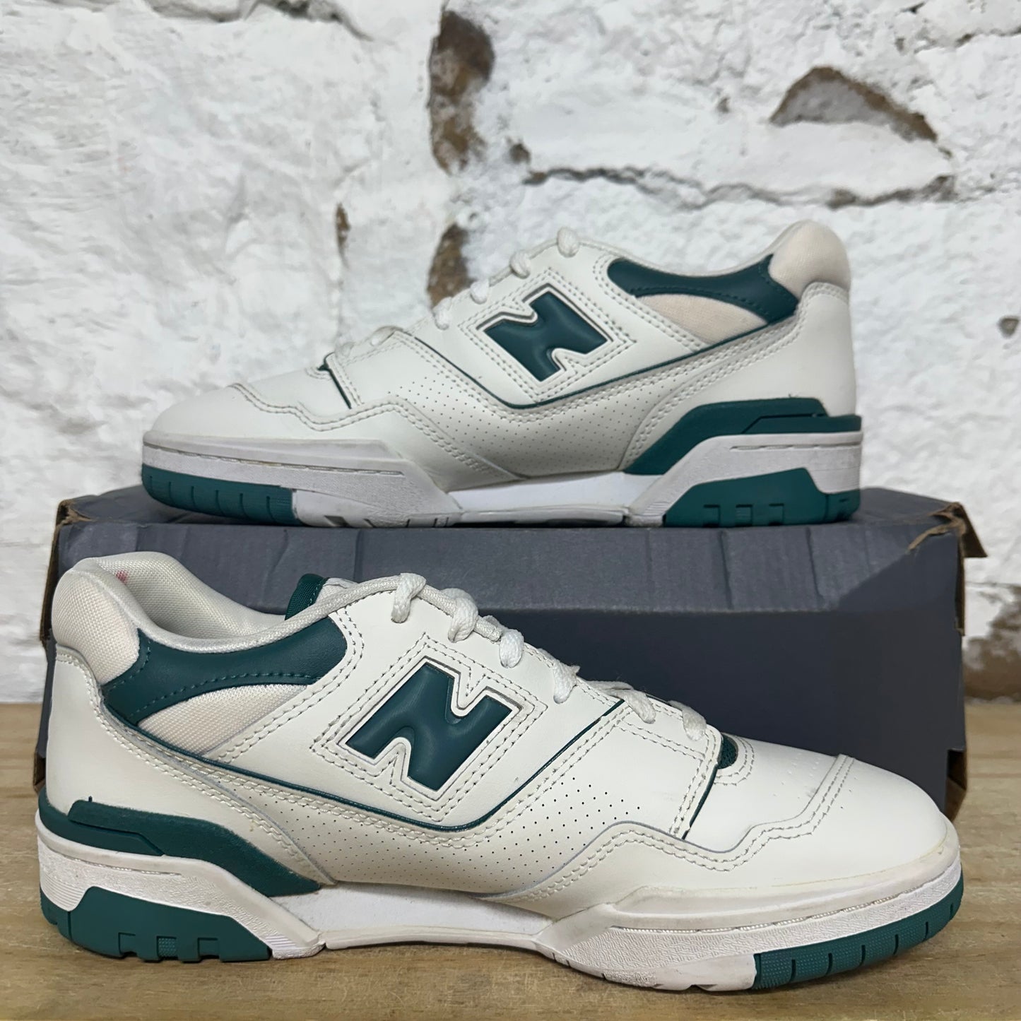 New Balance 550 Reflection New Spruce Sz 8.5 (10W)