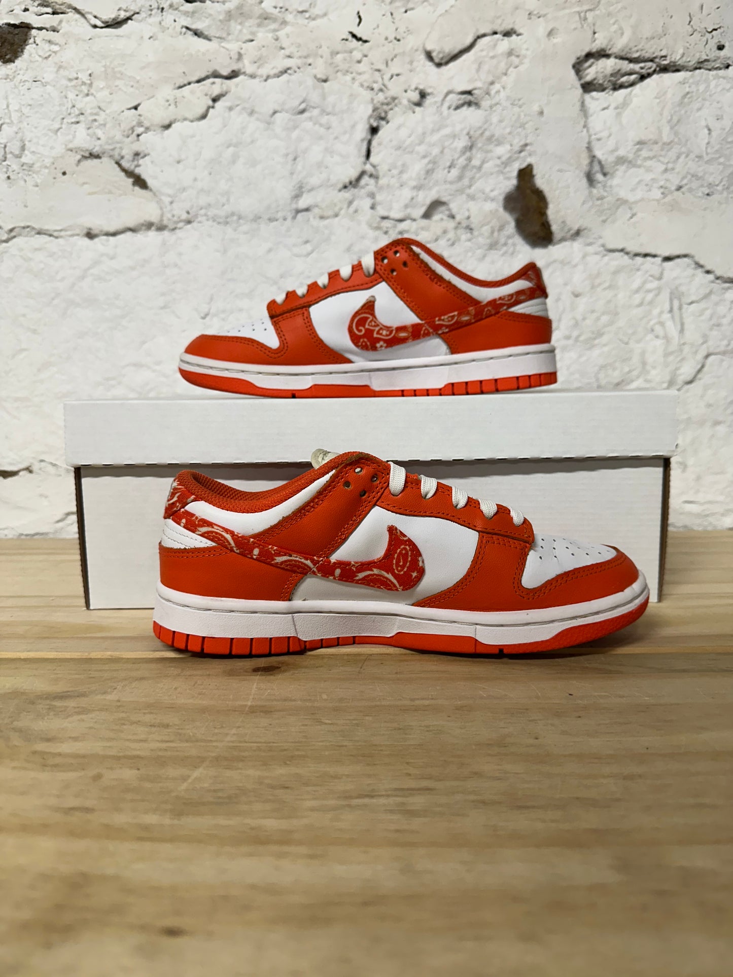 Nike Dunk Low Orange Paisley Sz 5 (6.5W)