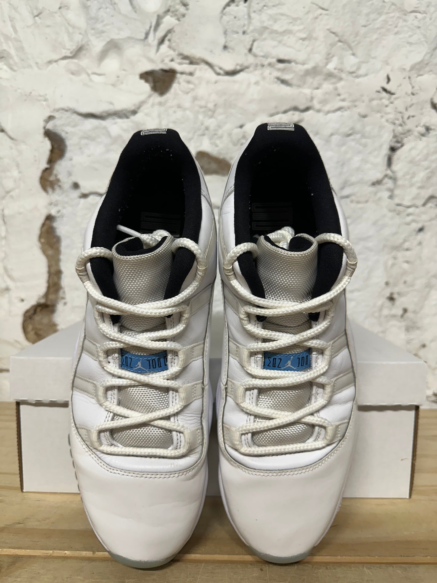 Air Jordan 11 Low Legend Blue Sz 10.5