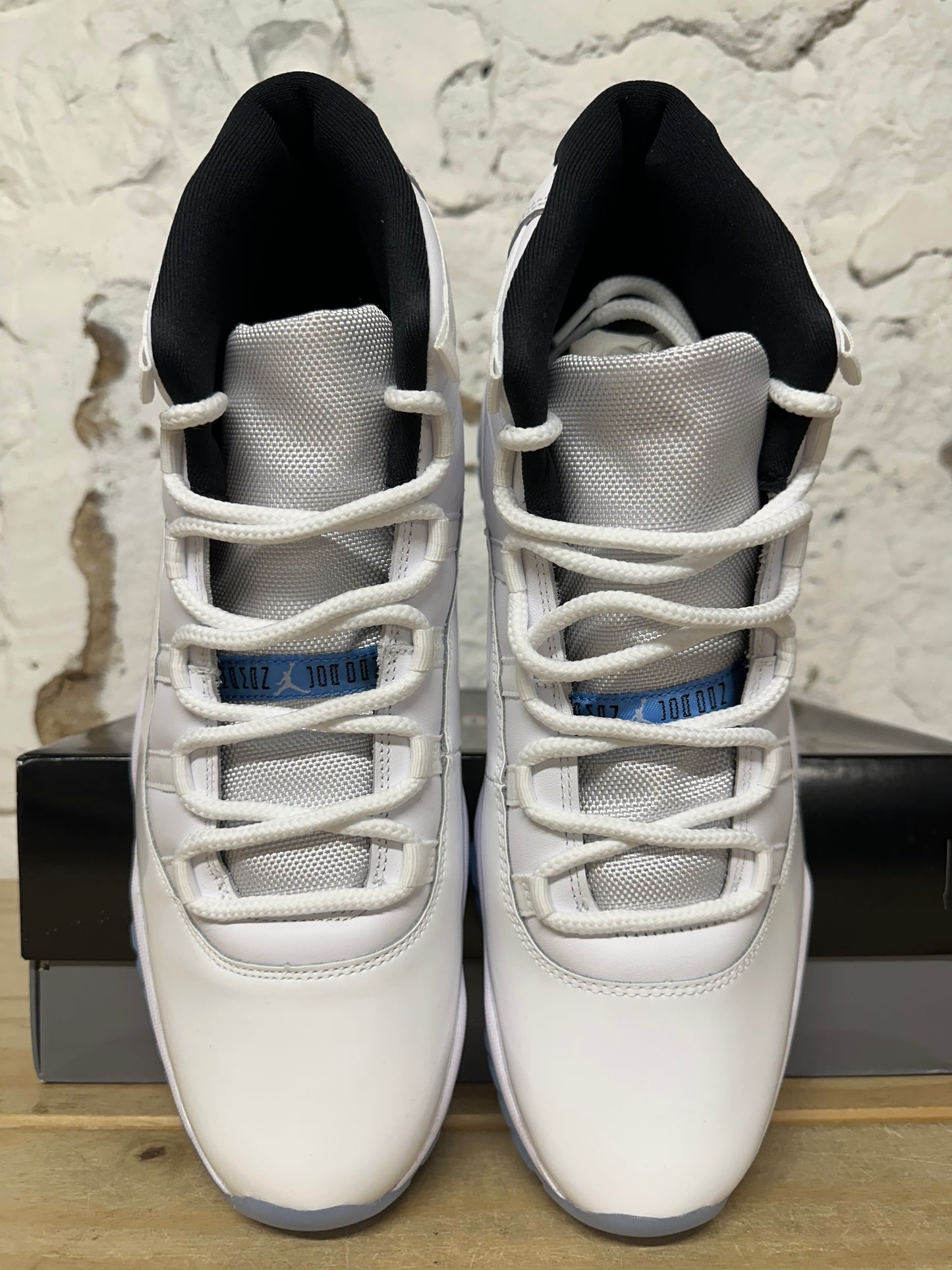 Air Jordan 11 High Legend Blue Sz 13 DS