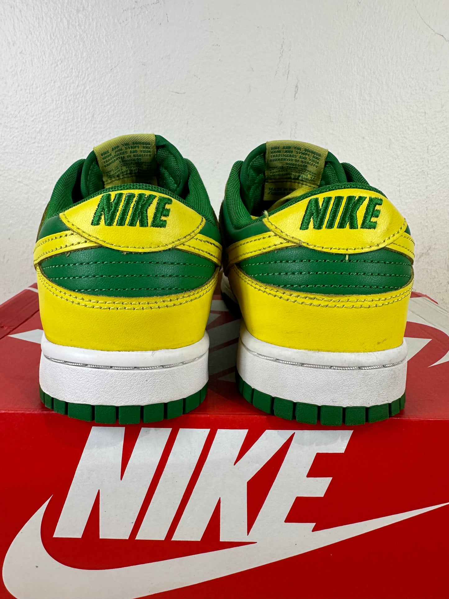 Nike Dunk Low Reverse Brazil Sz 8.5