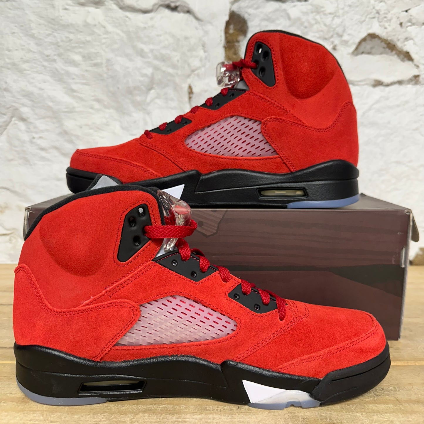 Air Jordan 5 Raging Bulls Sz 9 DS