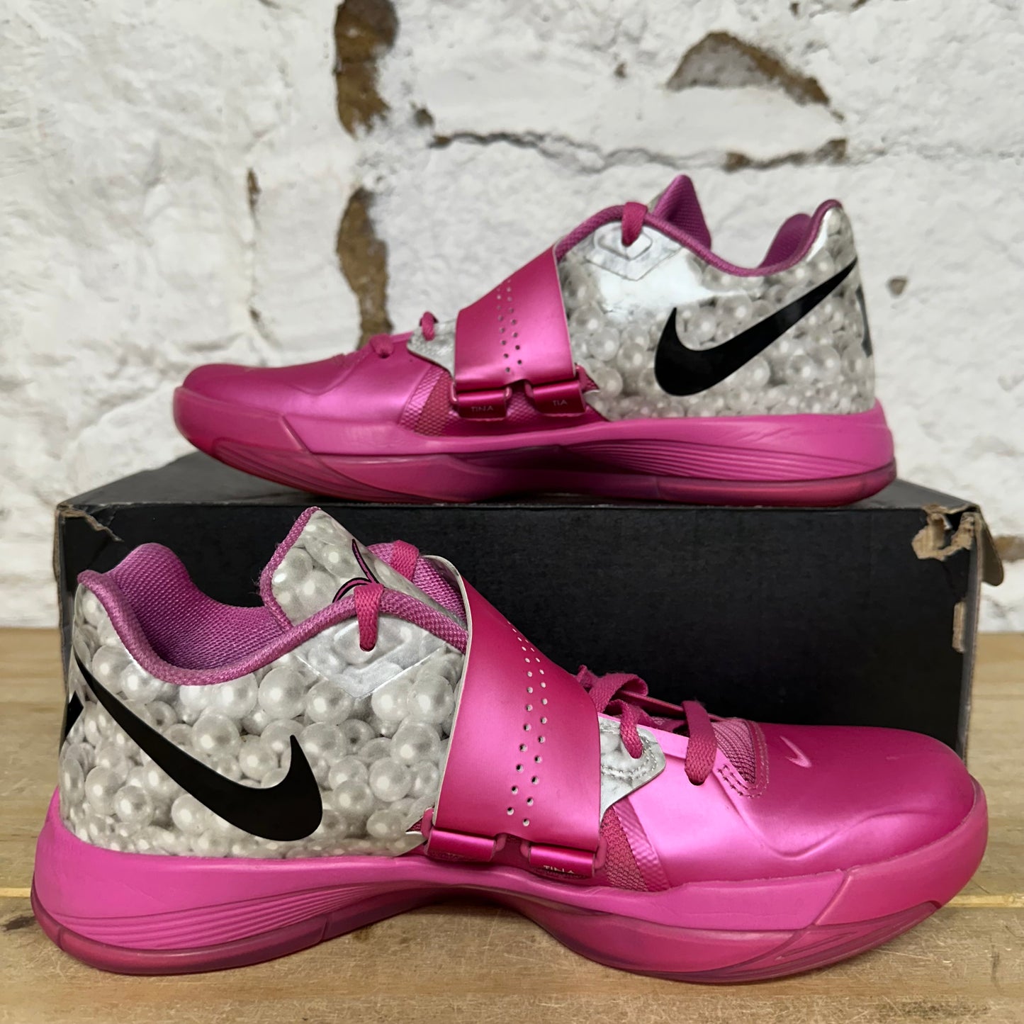 Nike KD 4 Aunt Pearl Sz 8.5