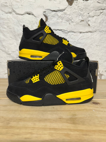 Air Jordan 4 Thunder Sz 9