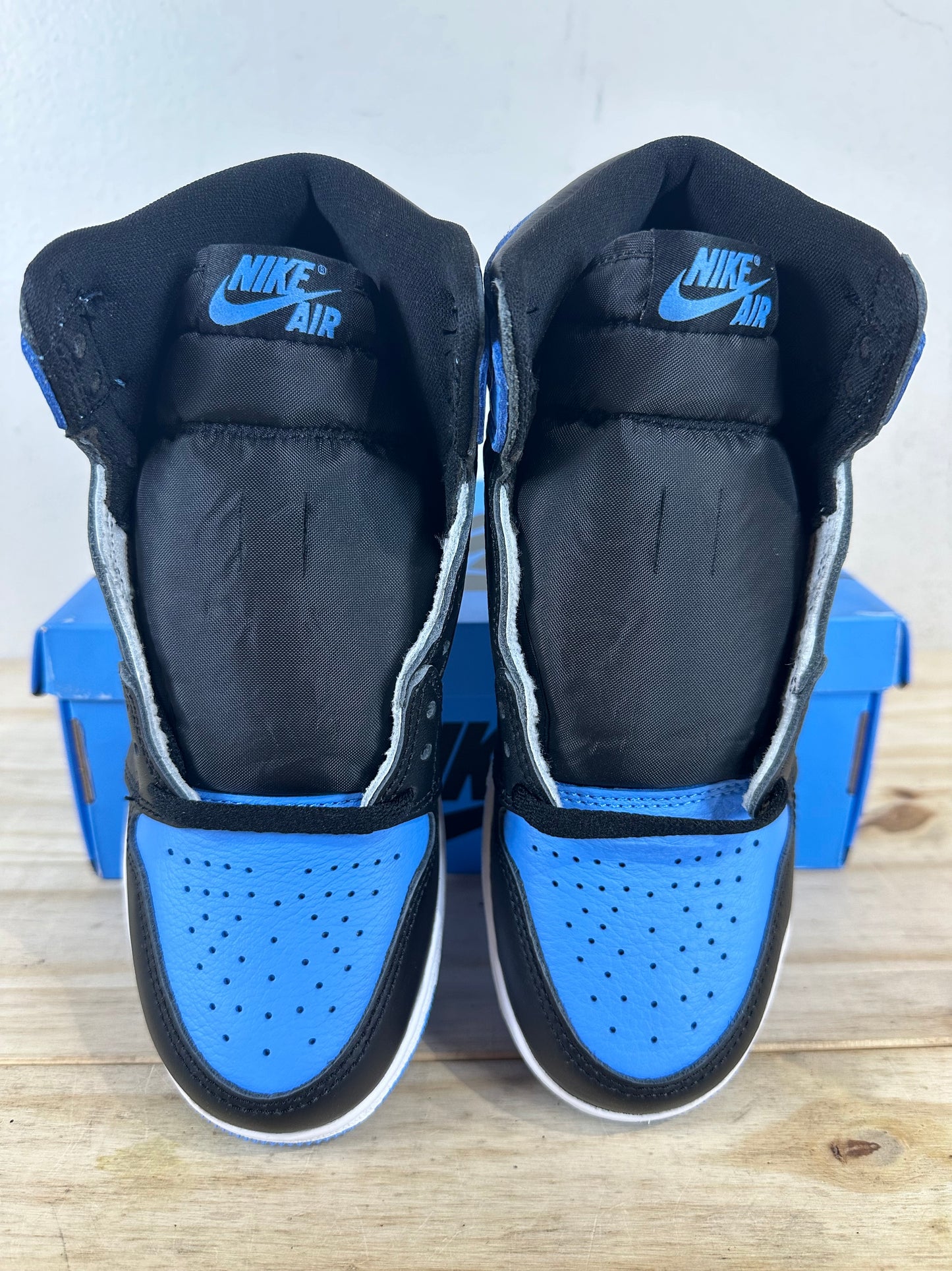 Air Jordan 1 High UNC Toe Sz 4Y DS