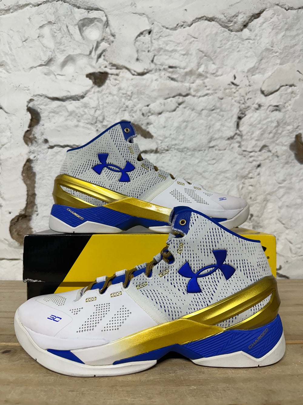 Under Armour Curry 2 Gold Rings Sz 10 DS