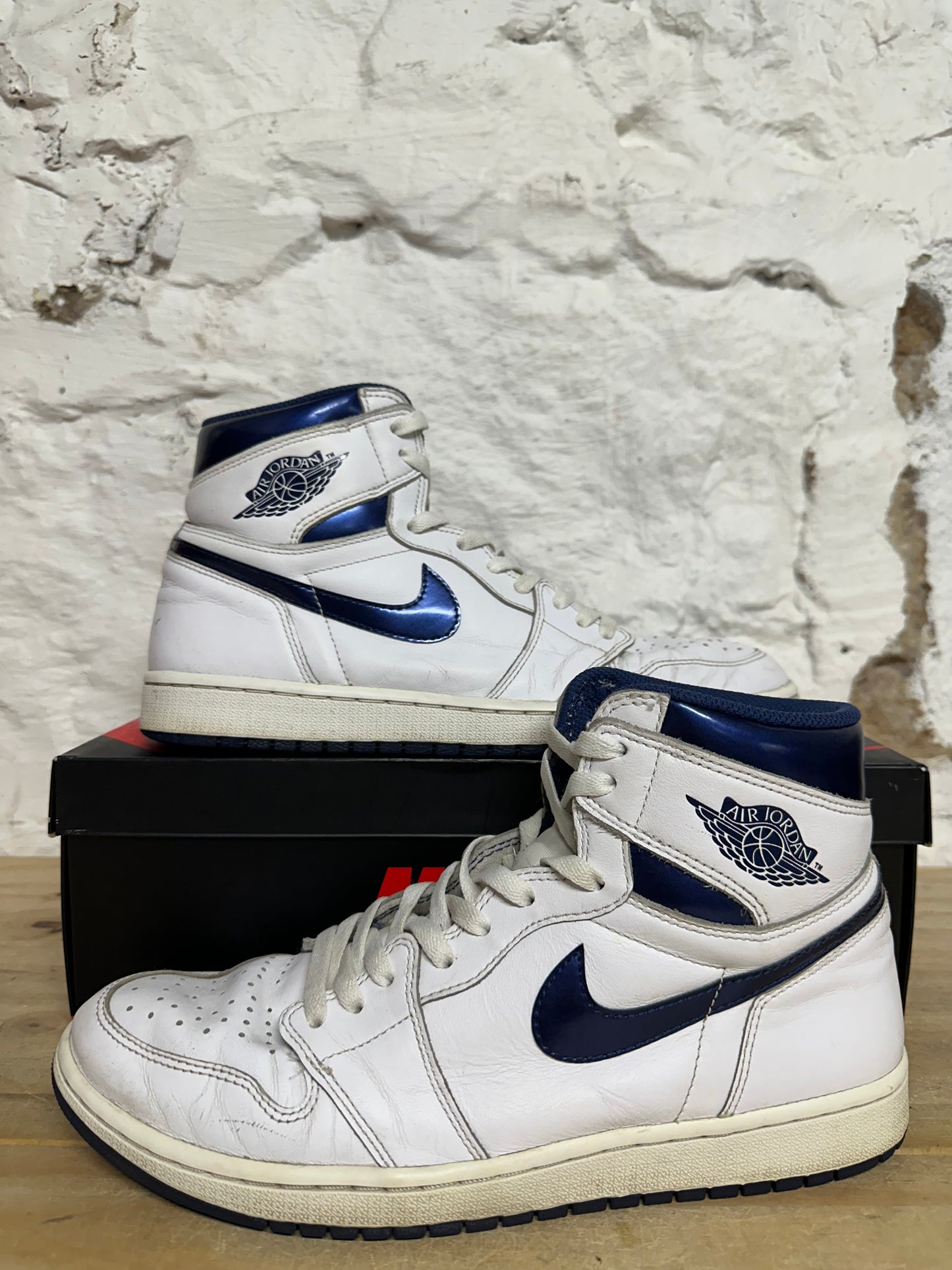 Air Jordan 1 High Metallic Navy Sz 10.5