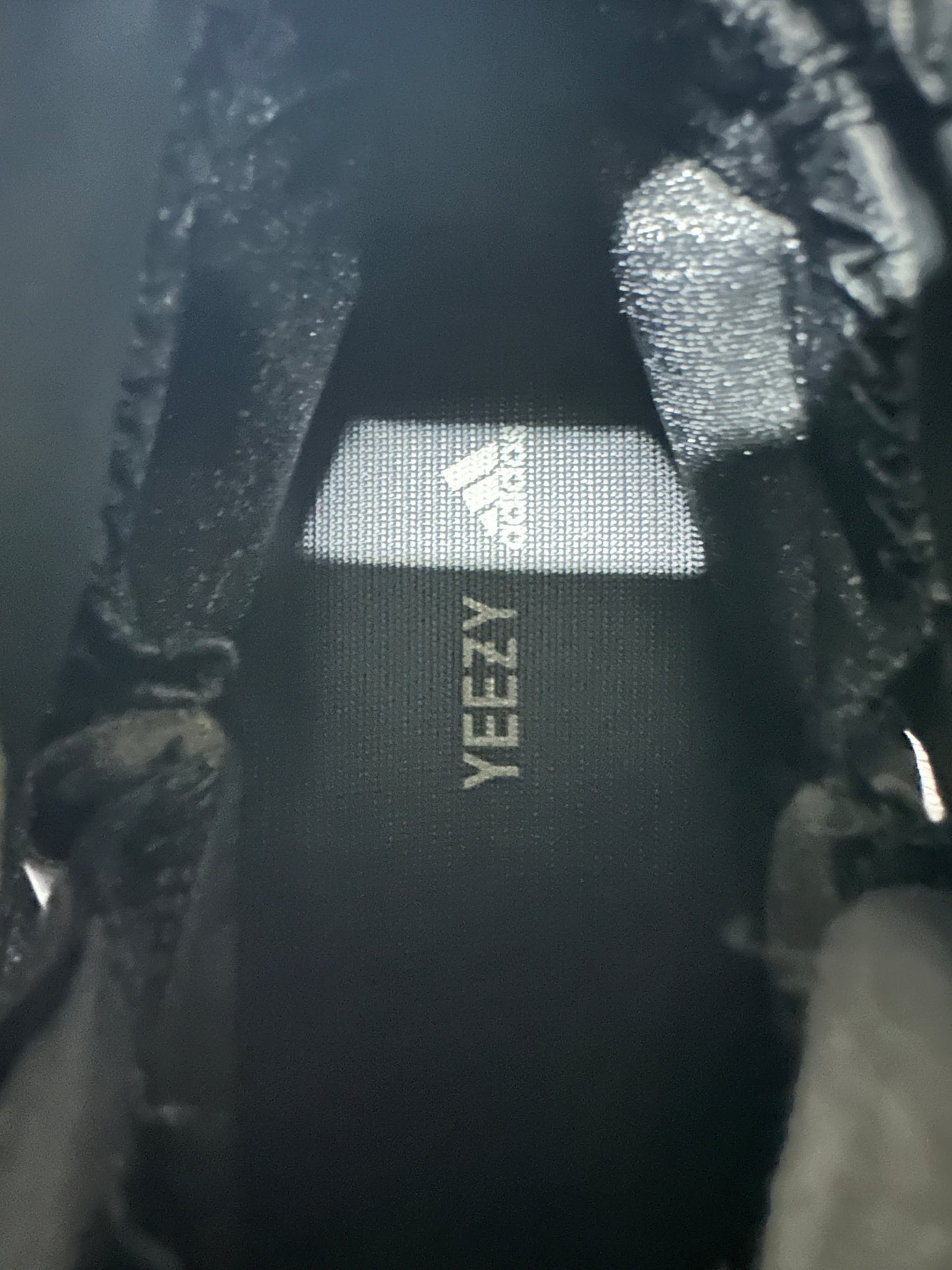 Yeezy QNTM Onyx Sz 12