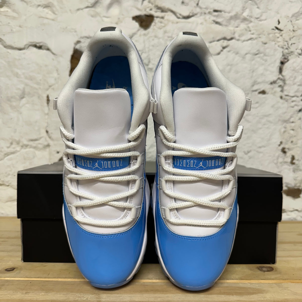 Air Jordan 11 Low University Blue (2026) Sz 10
