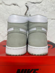 Air Jordan 1 High Seafoam Sz 7.5 (9W)