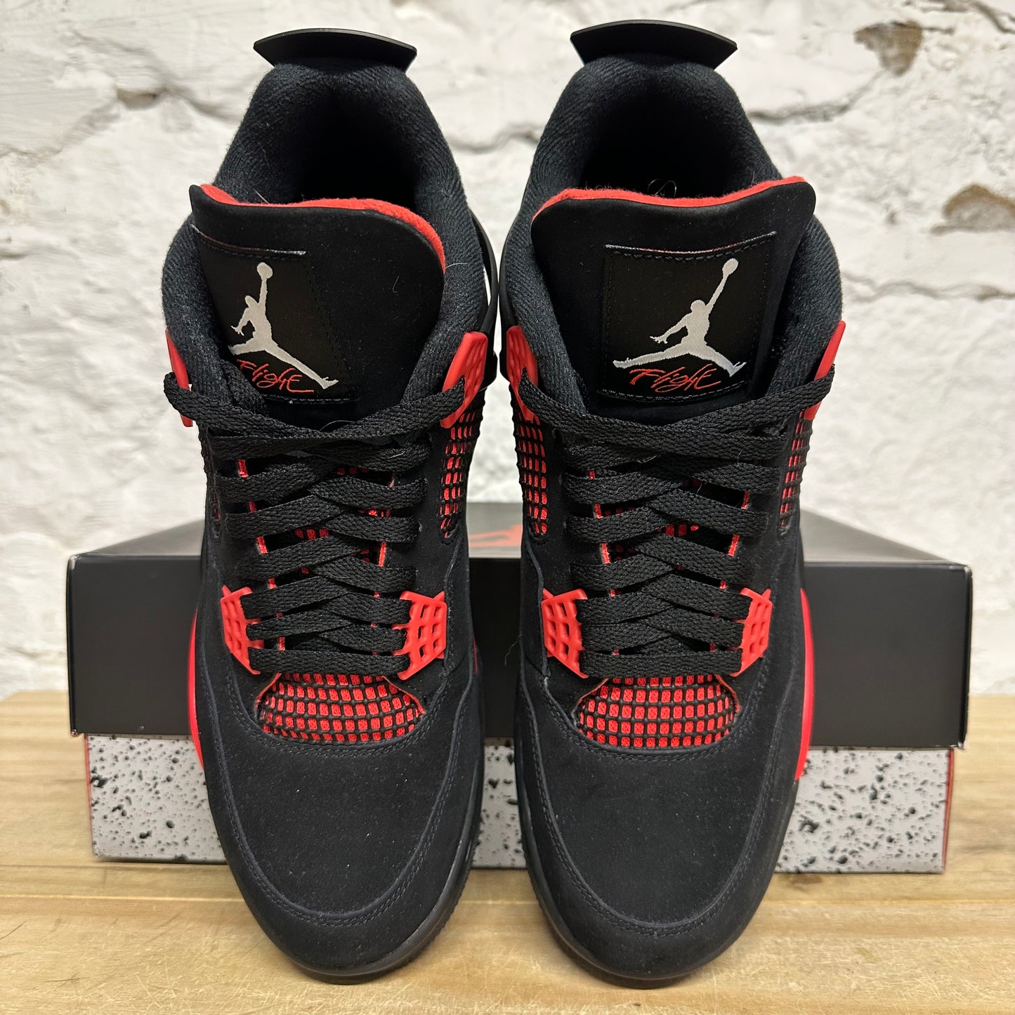 Air Jordan 4 Red Thunder Sz 12