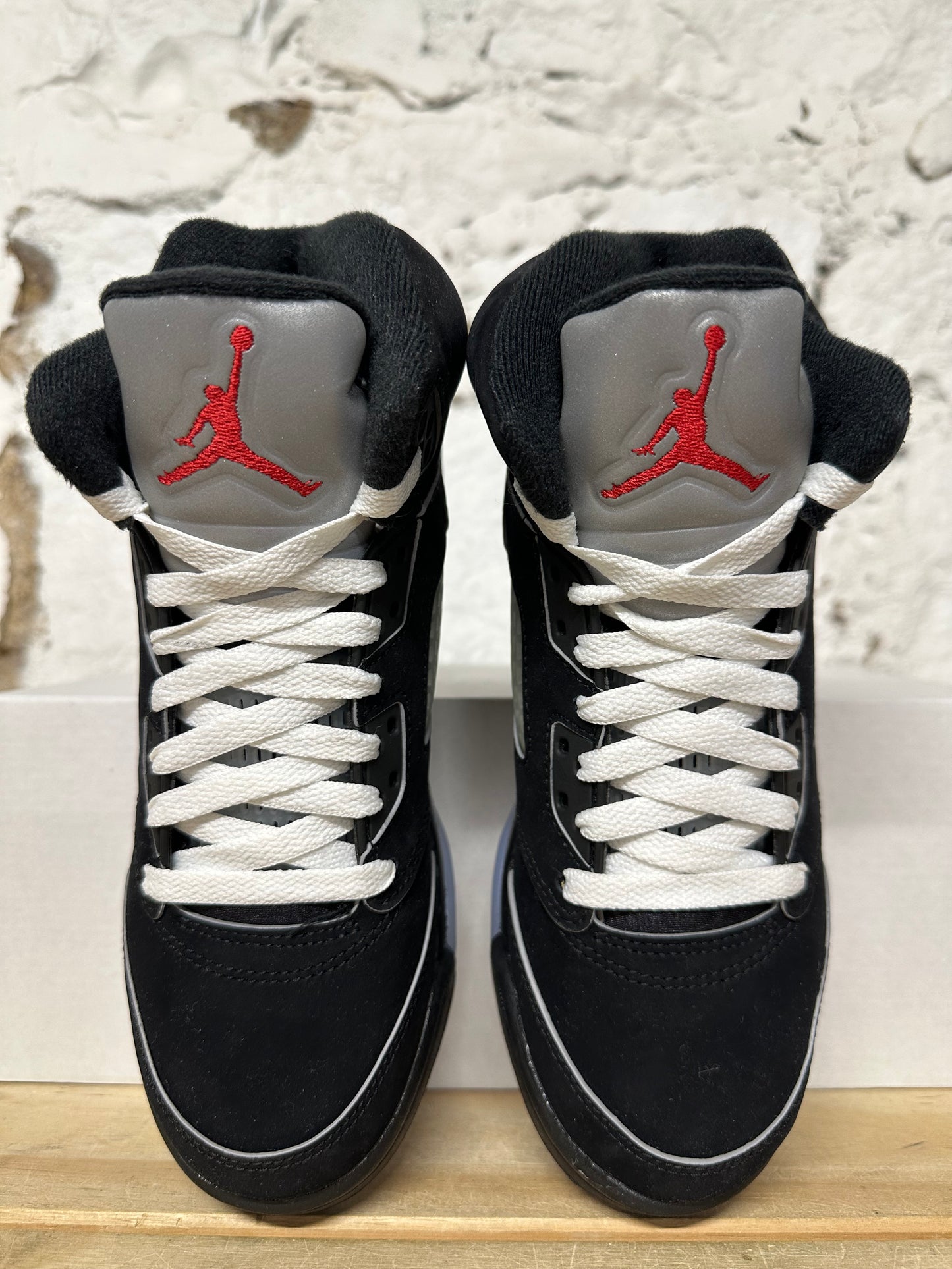 Air Jordan 5 Black Metallic Reimagined Sz 4.5Y DS