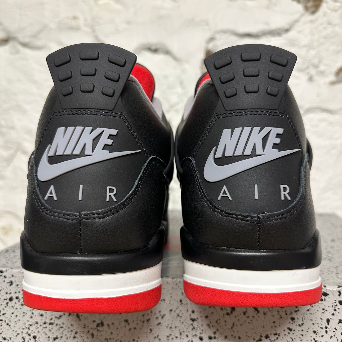 Air Jordan 4 Bred Reimaigned Sz 12 DS