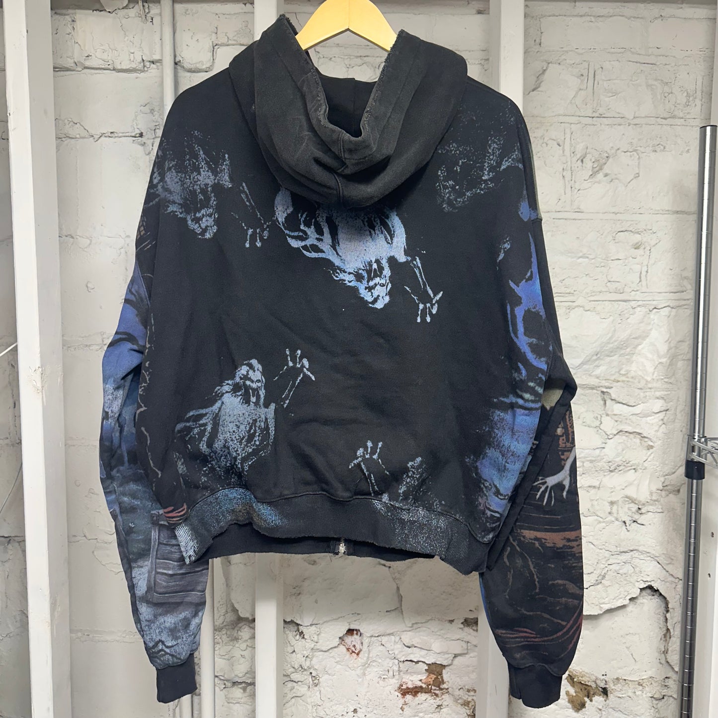 Vale Graveyard Black Zip Up Hoodie Sz S